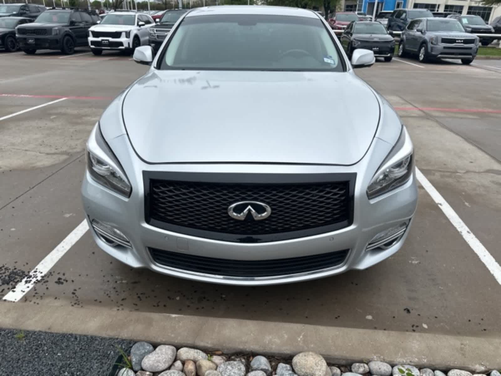 2016 INFINITI Q70  -
                  Houston, TX