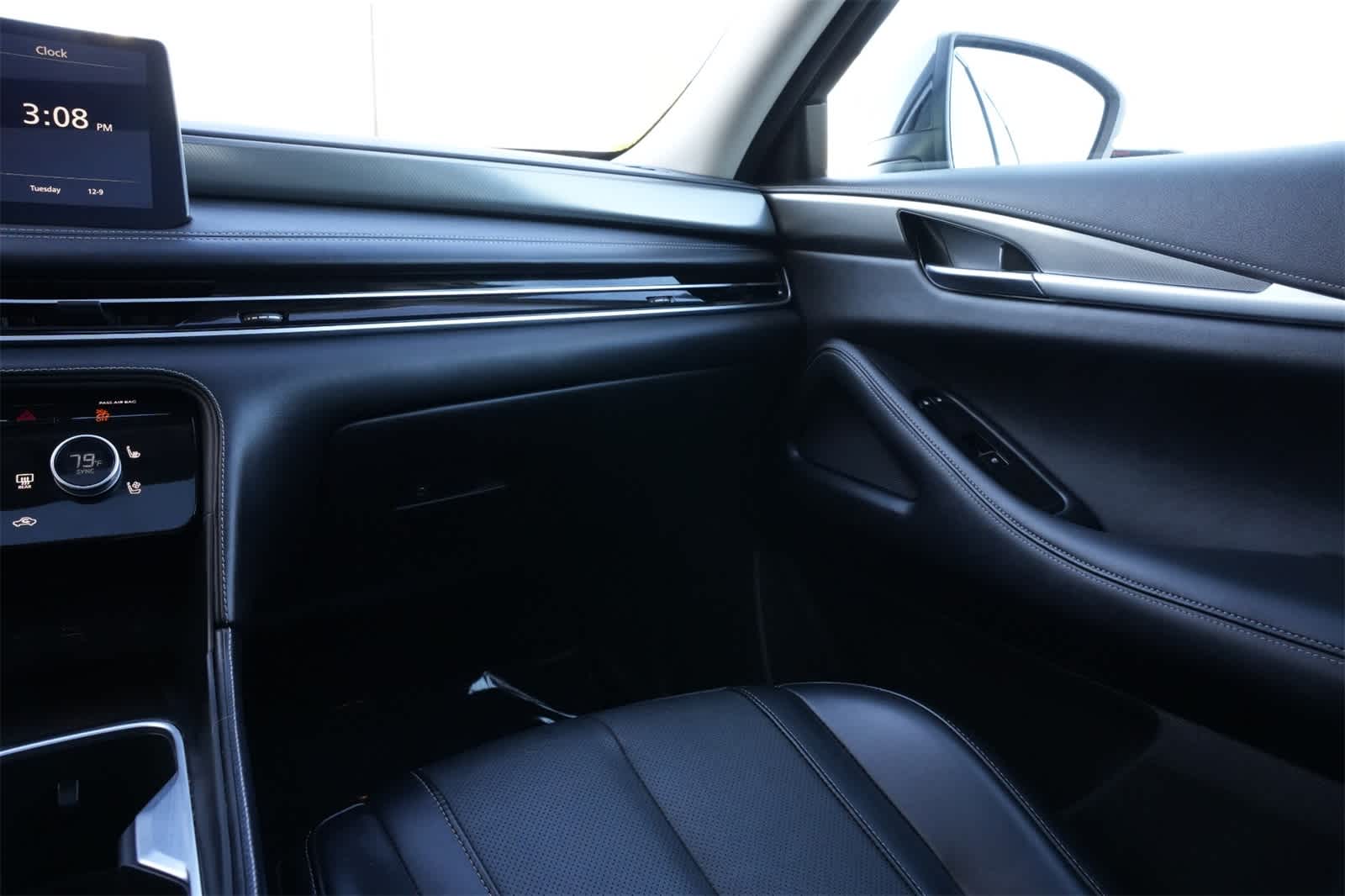 Thumbnail: 2023 INFINITI QX60 - 8