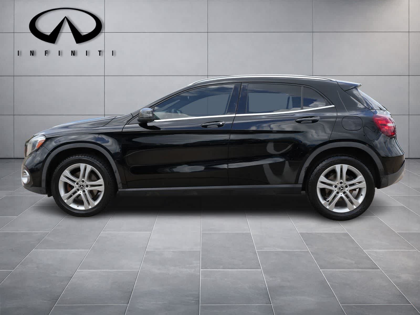 Thumbnail: 2020 Mercedes-Benz GLA - 4