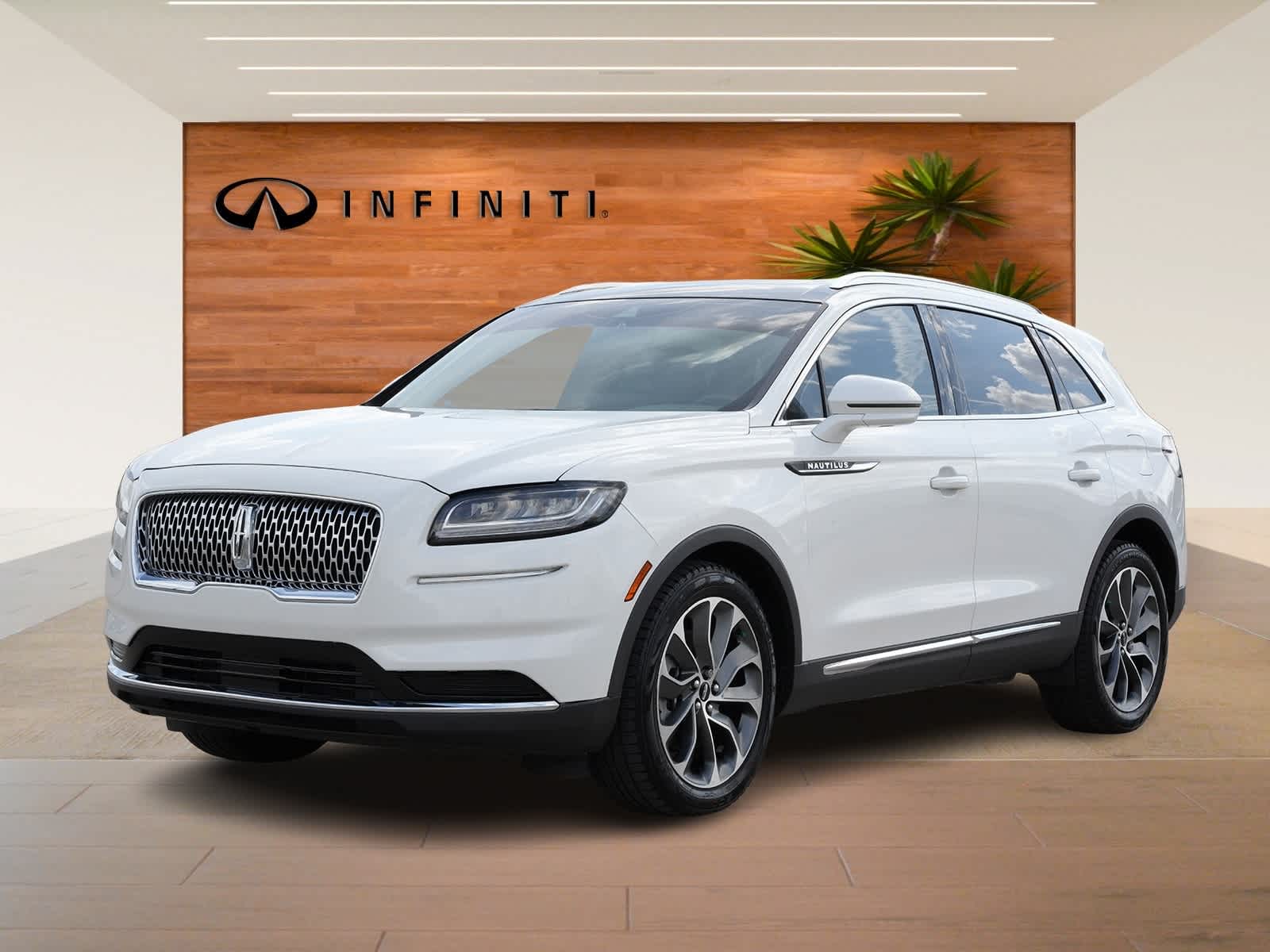 Thumbnail: 2022 Lincoln Nautilus - 1