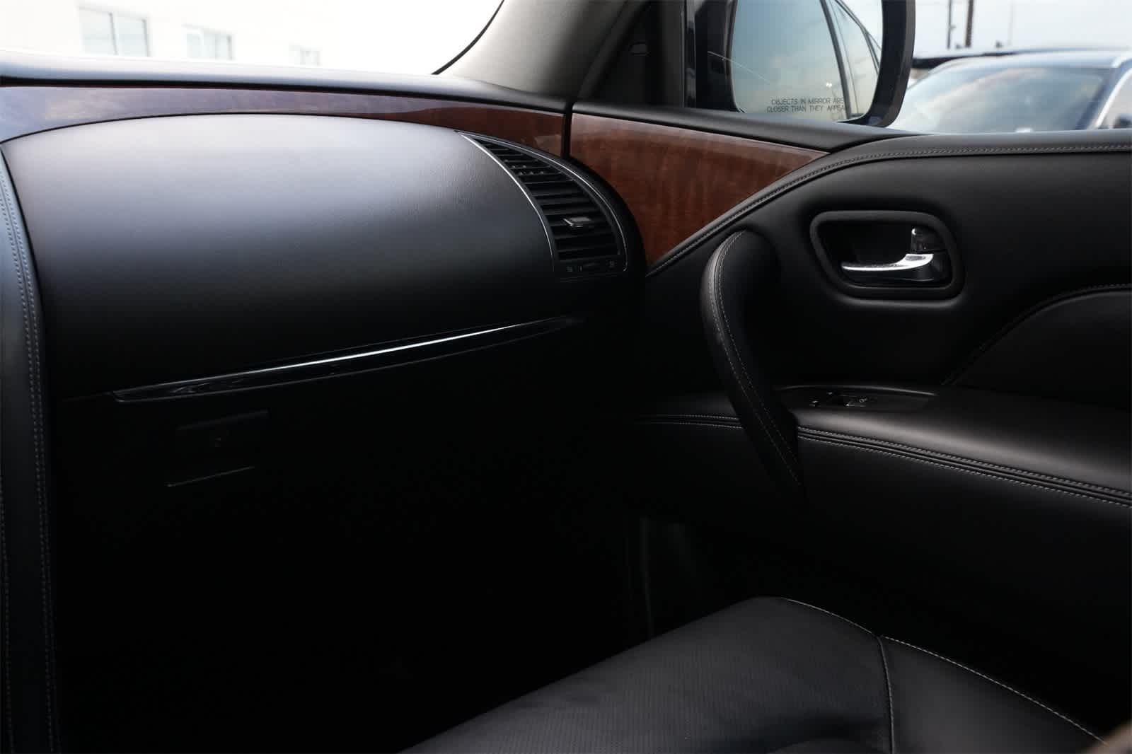 Thumbnail: 2019 INFINITI QX80 - 8