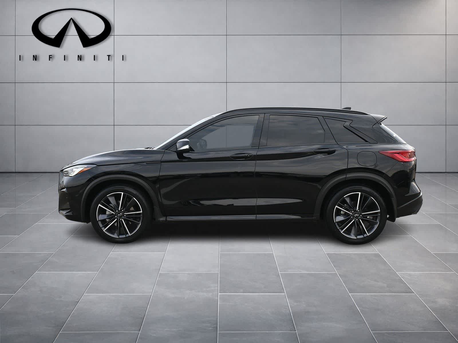 Thumbnail: 2023 INFINITI QX50 - 4