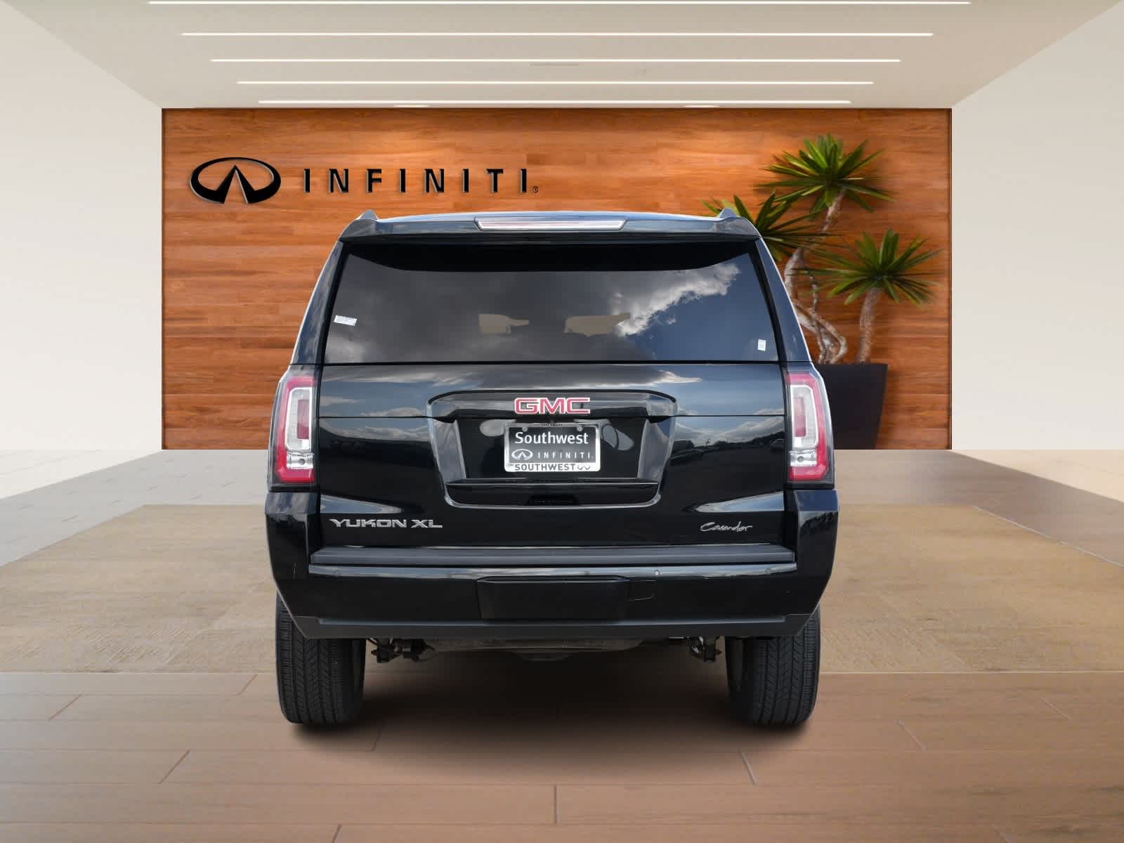 Thumbnail: 2018 GMC Yukon XL - 6