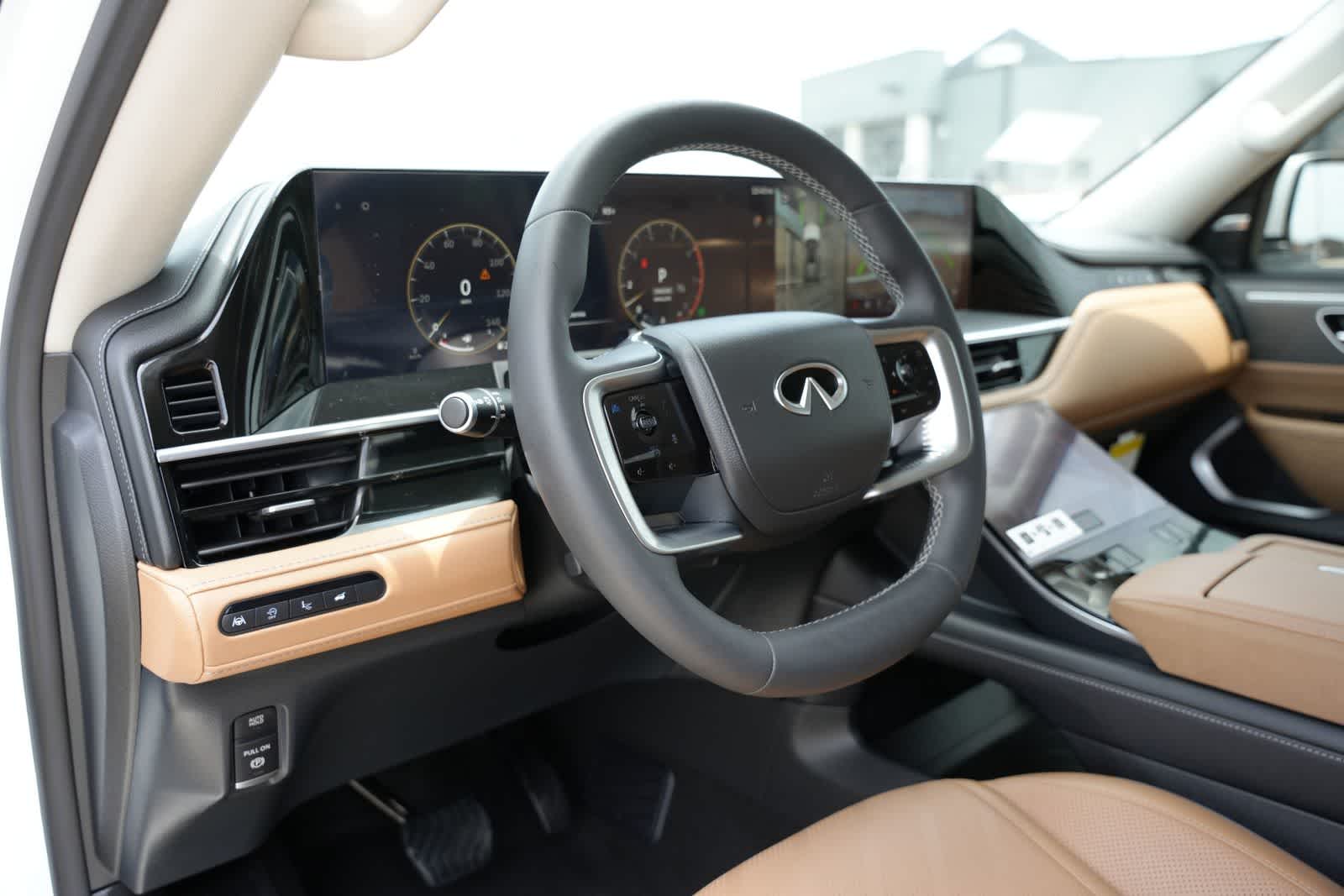 Thumbnail: 2026 INFINITI QX80 - 16
