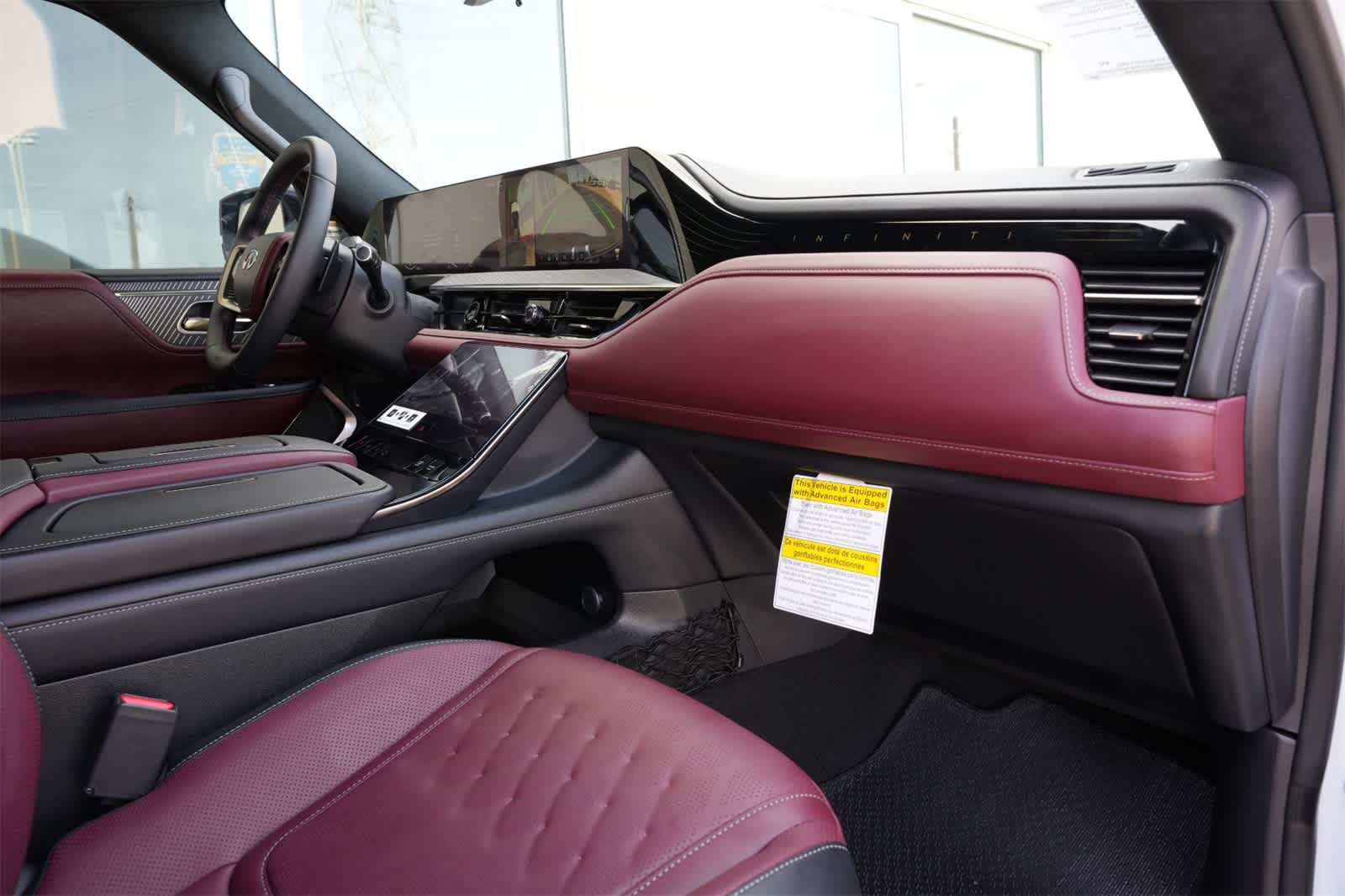 Thumbnail: 2026 INFINITI QX80 - 22