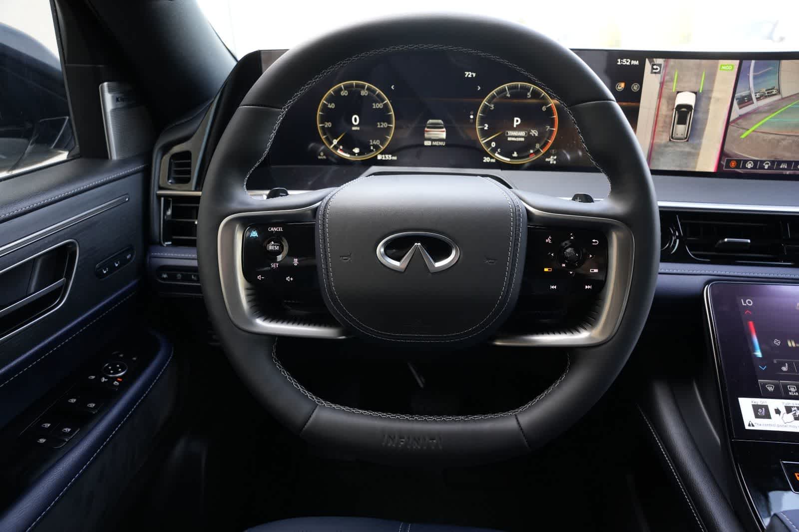 Thumbnail: 2026 INFINITI QX80 - 9