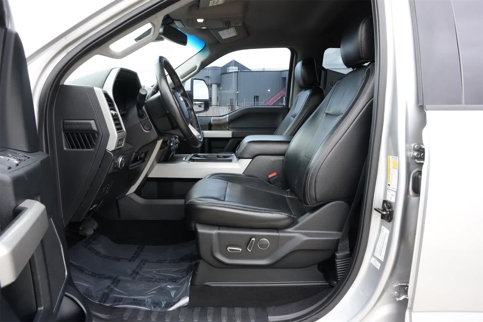 Thumbnail: 2019 Ford F-250 - 17