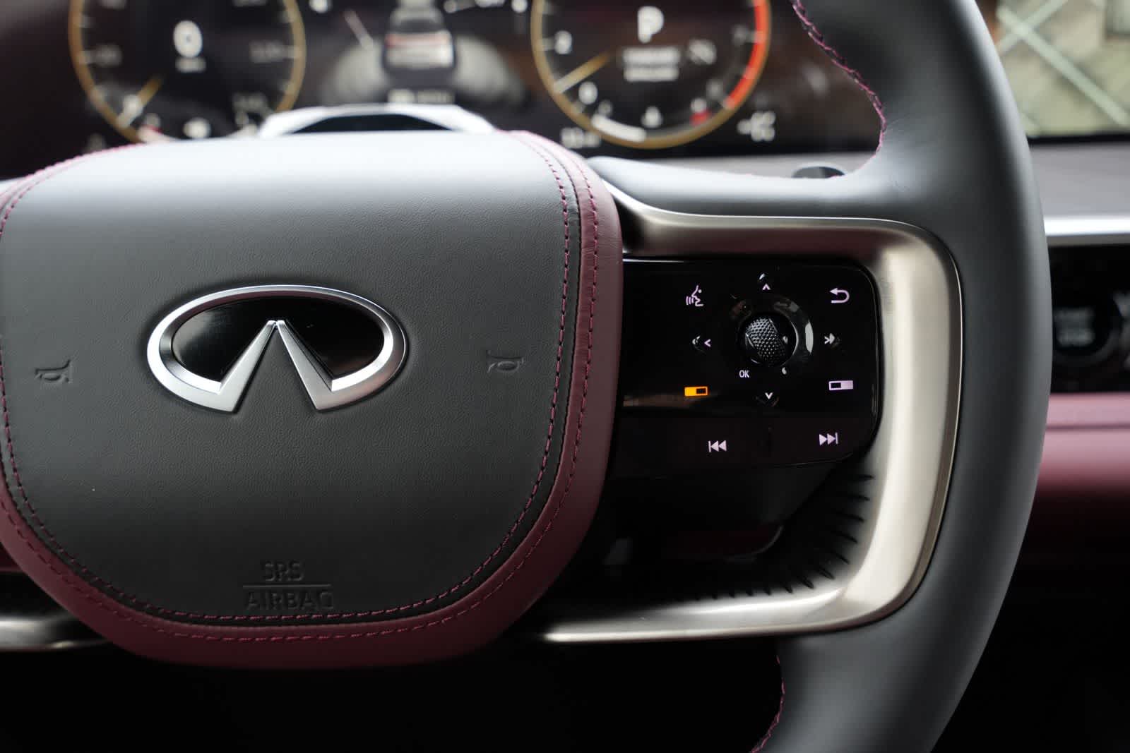 Thumbnail: 2026 INFINITI QX80 - 11