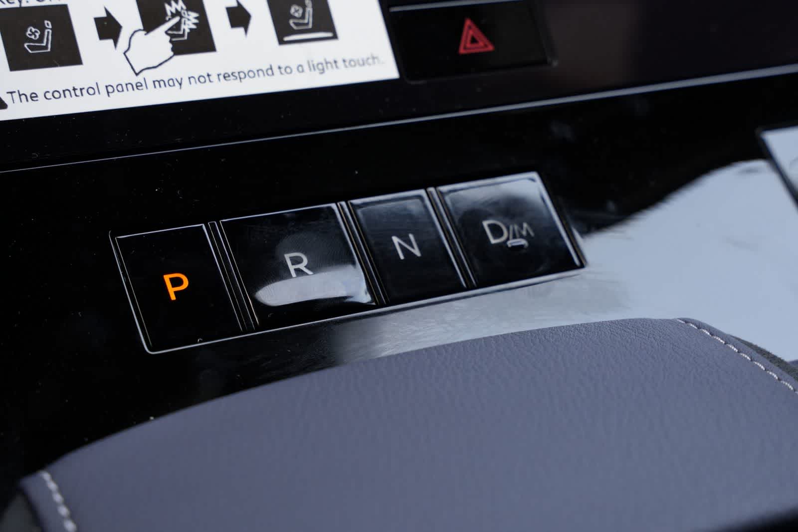 Thumbnail: 2026 INFINITI QX80 - 15