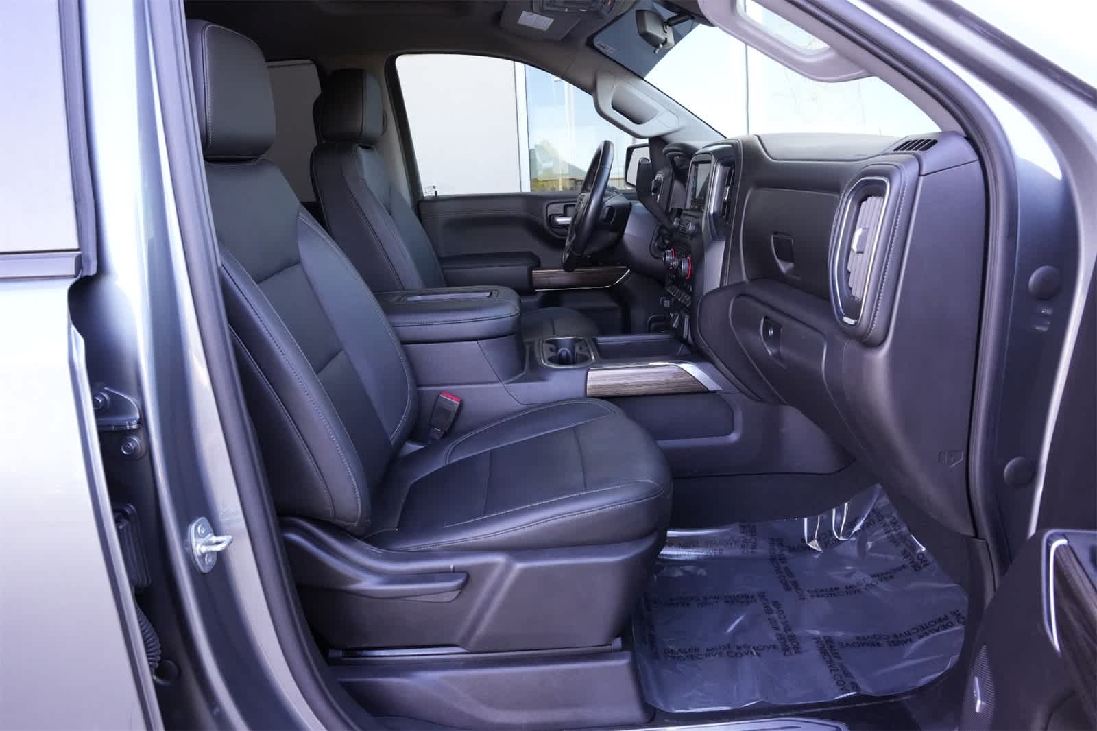 Thumbnail: 2021 Chevrolet Silverado 1500 - 24