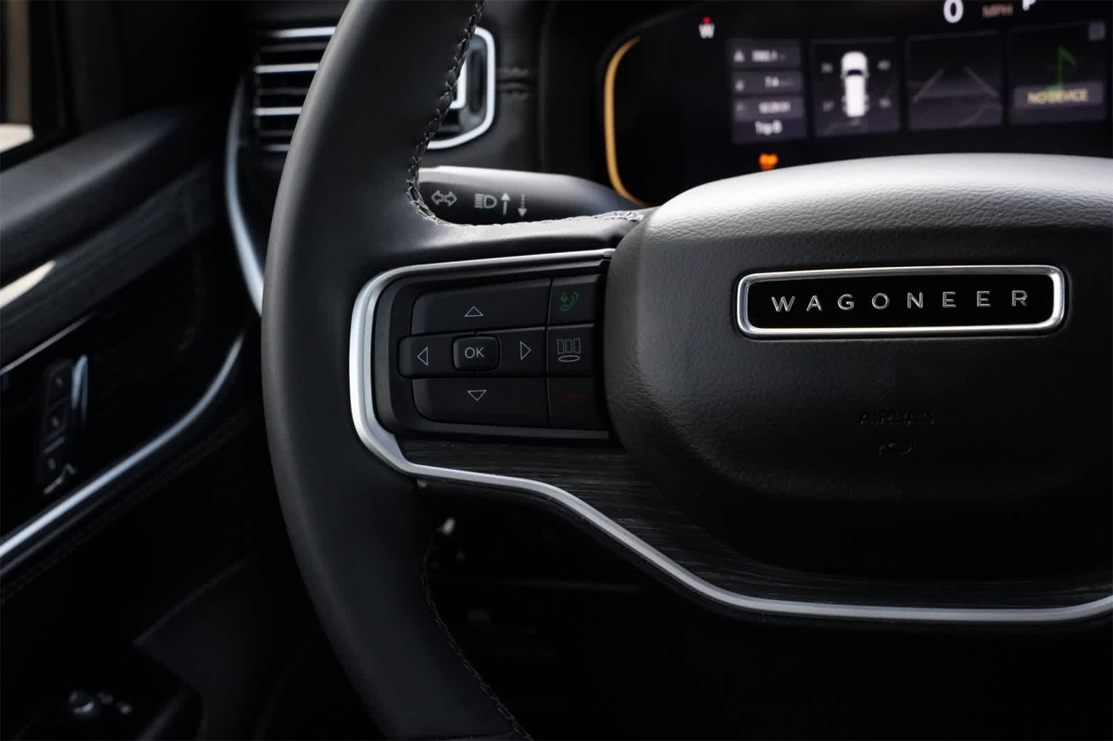 Thumbnail: 2022 Jeep Wagoneer - 10