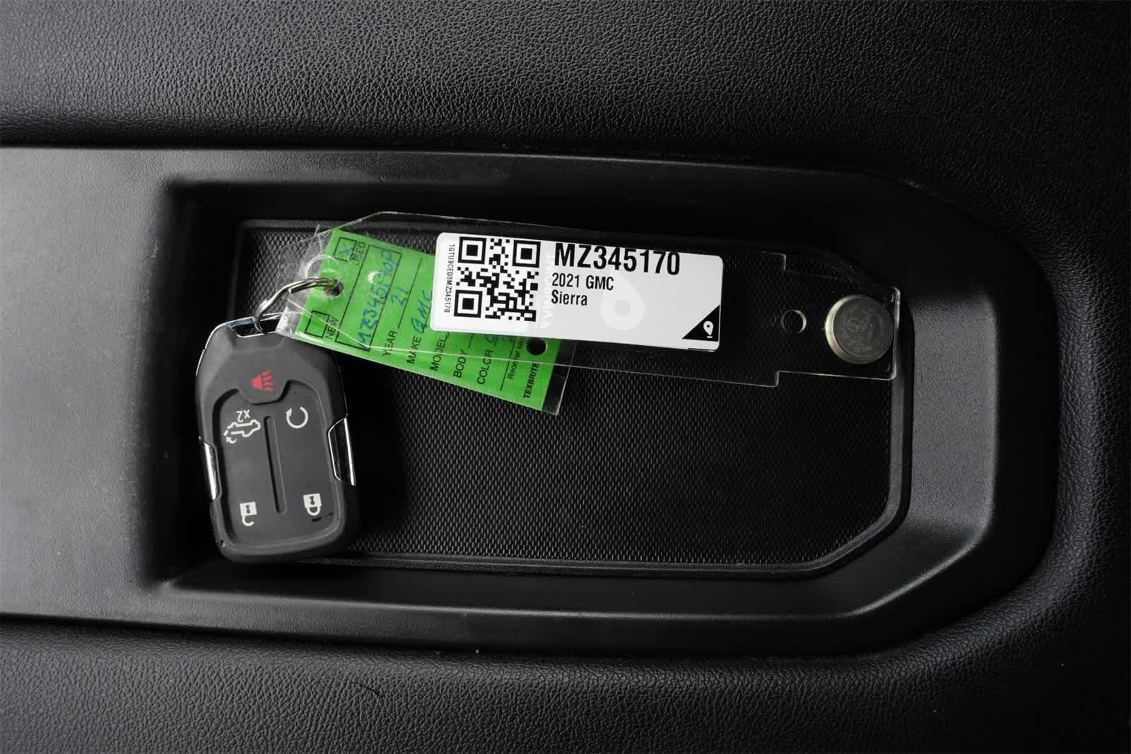 Thumbnail: 2021 GMC Sierra 1500 - 27