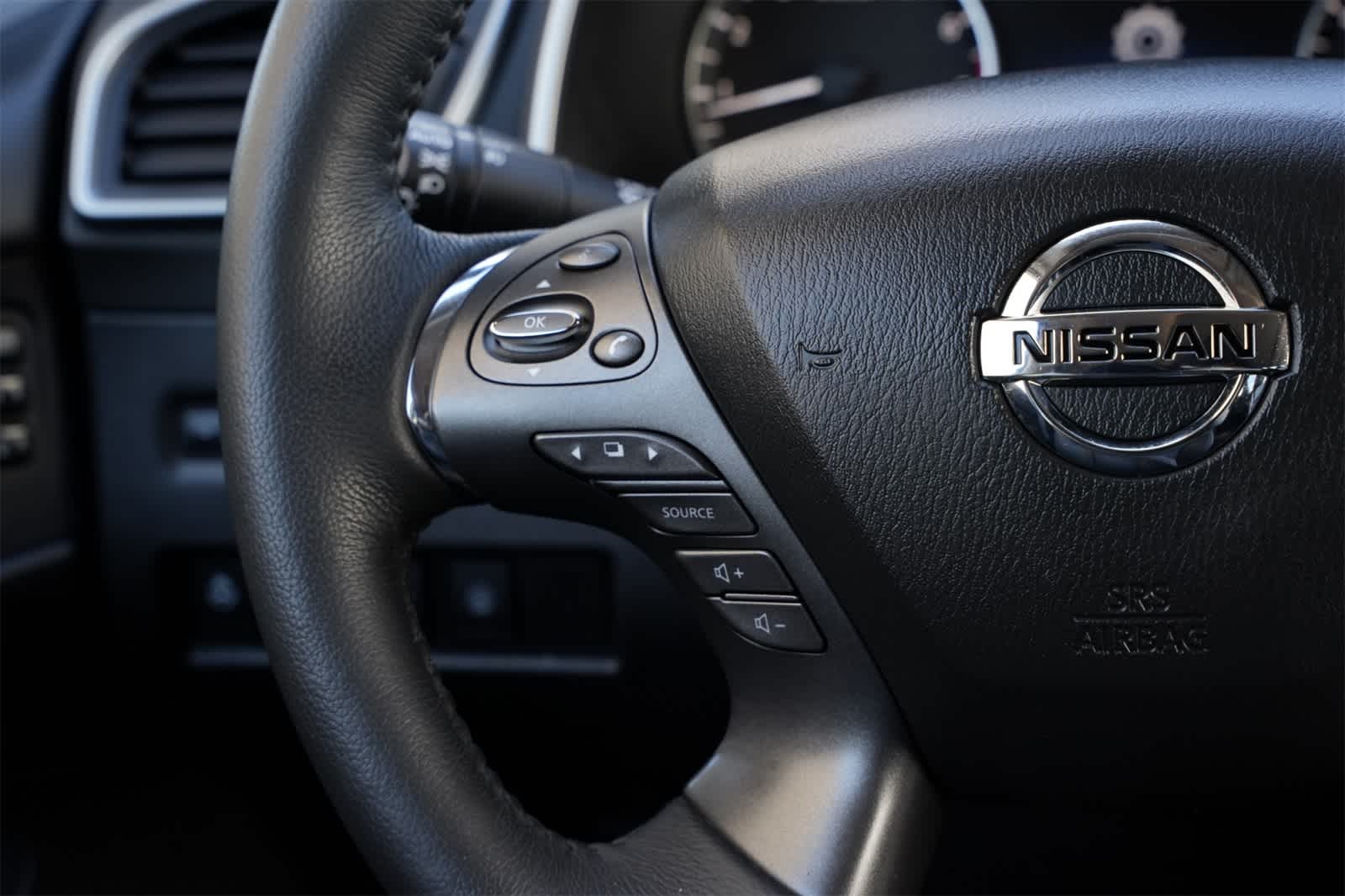 Thumbnail: 2019 Nissan Murano - 10