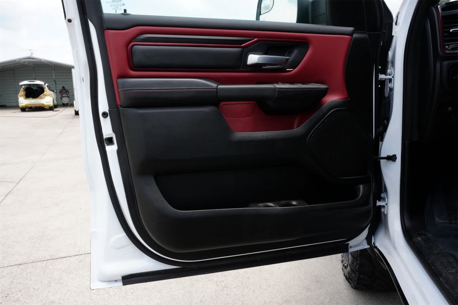 Thumbnail: 2025 RAM 1500 - 17