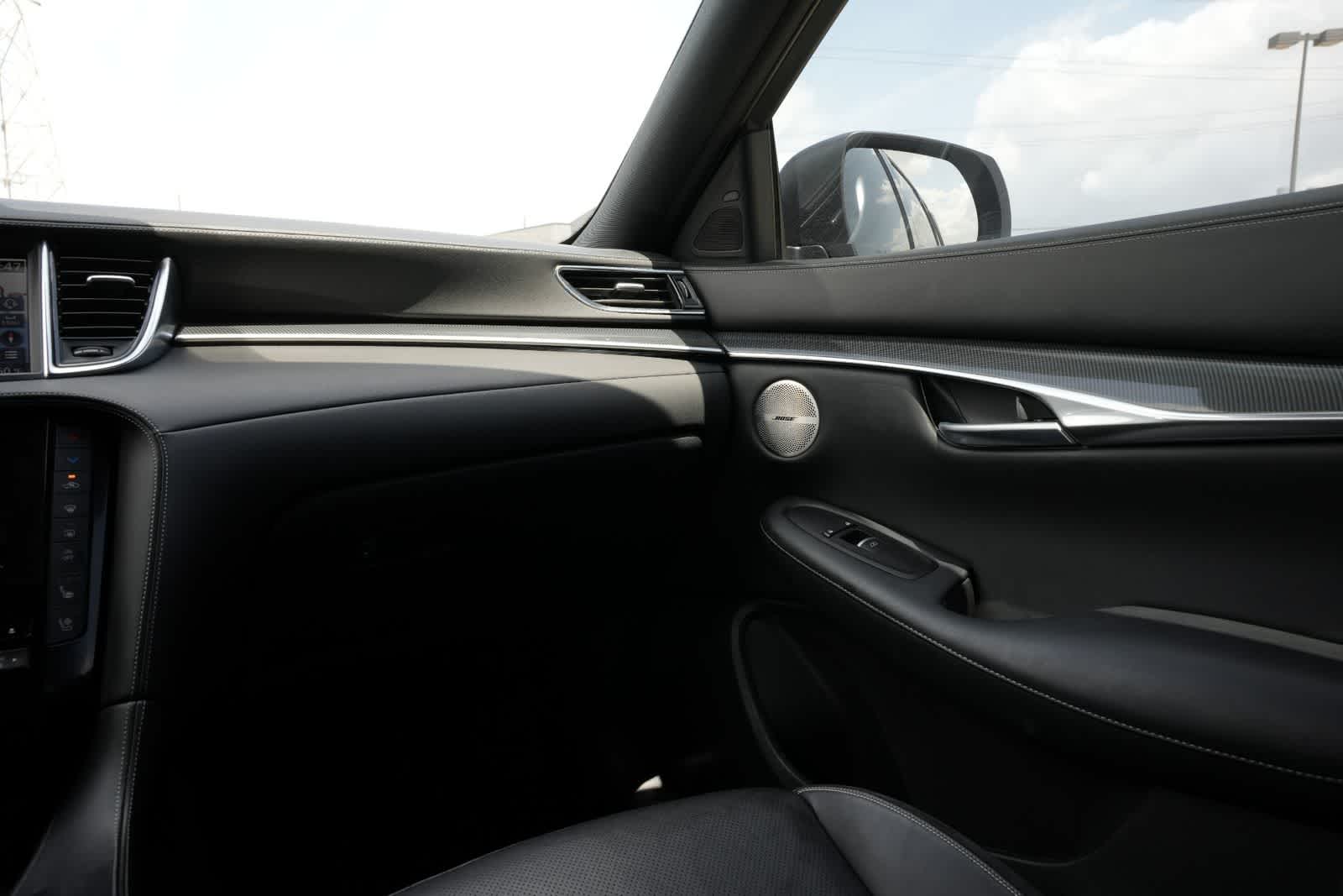 Thumbnail: 2023 INFINITI QX50 - 8