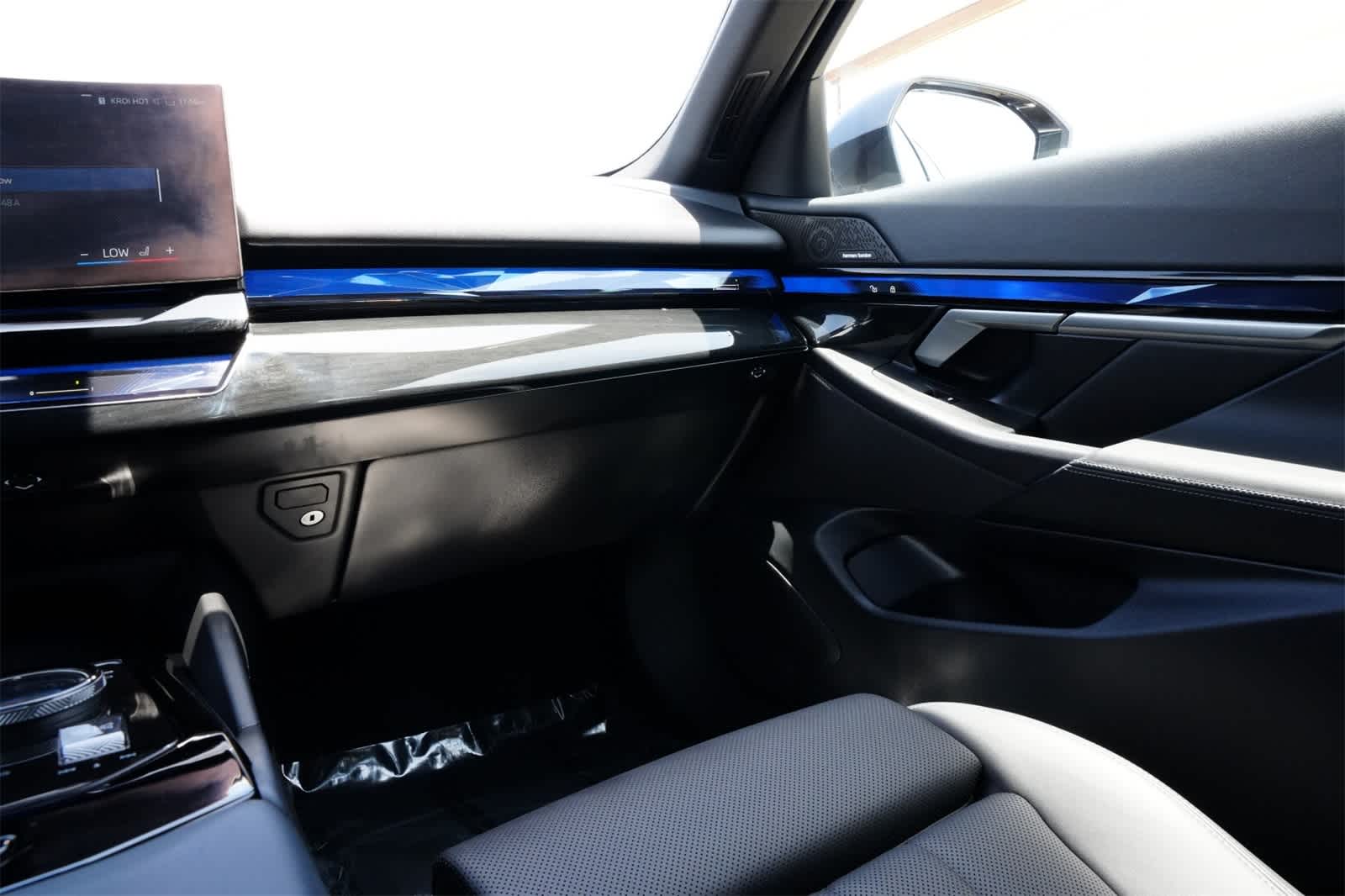 Thumbnail: 2024 BMW i5 - 7