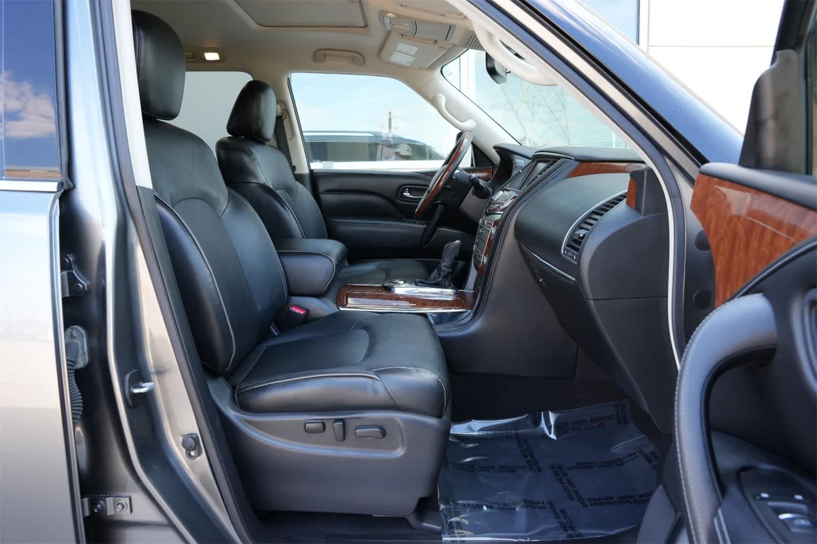 Thumbnail: 2019 INFINITI QX80 - 23