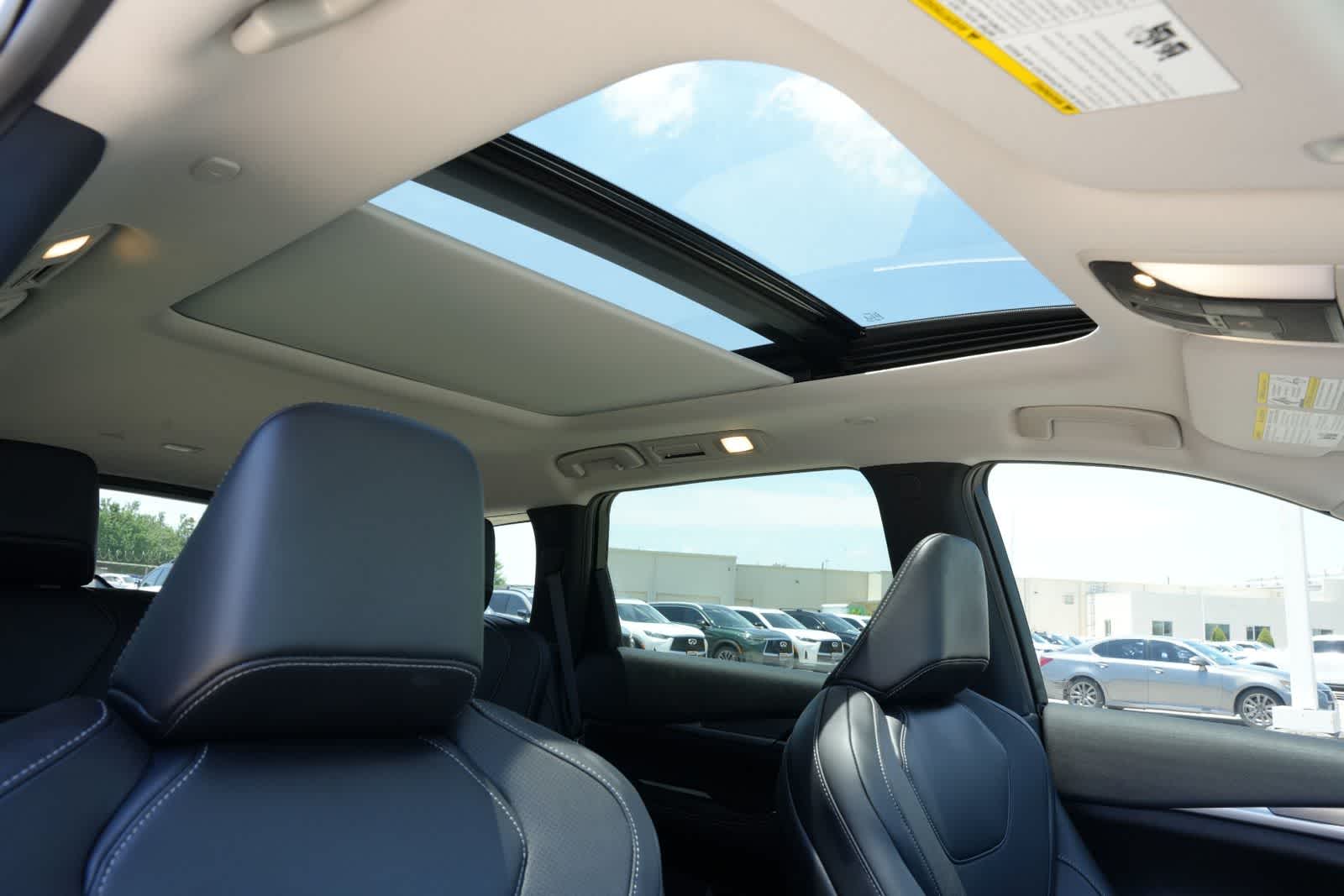 Thumbnail: 2027 INFINITI QX60 - 24