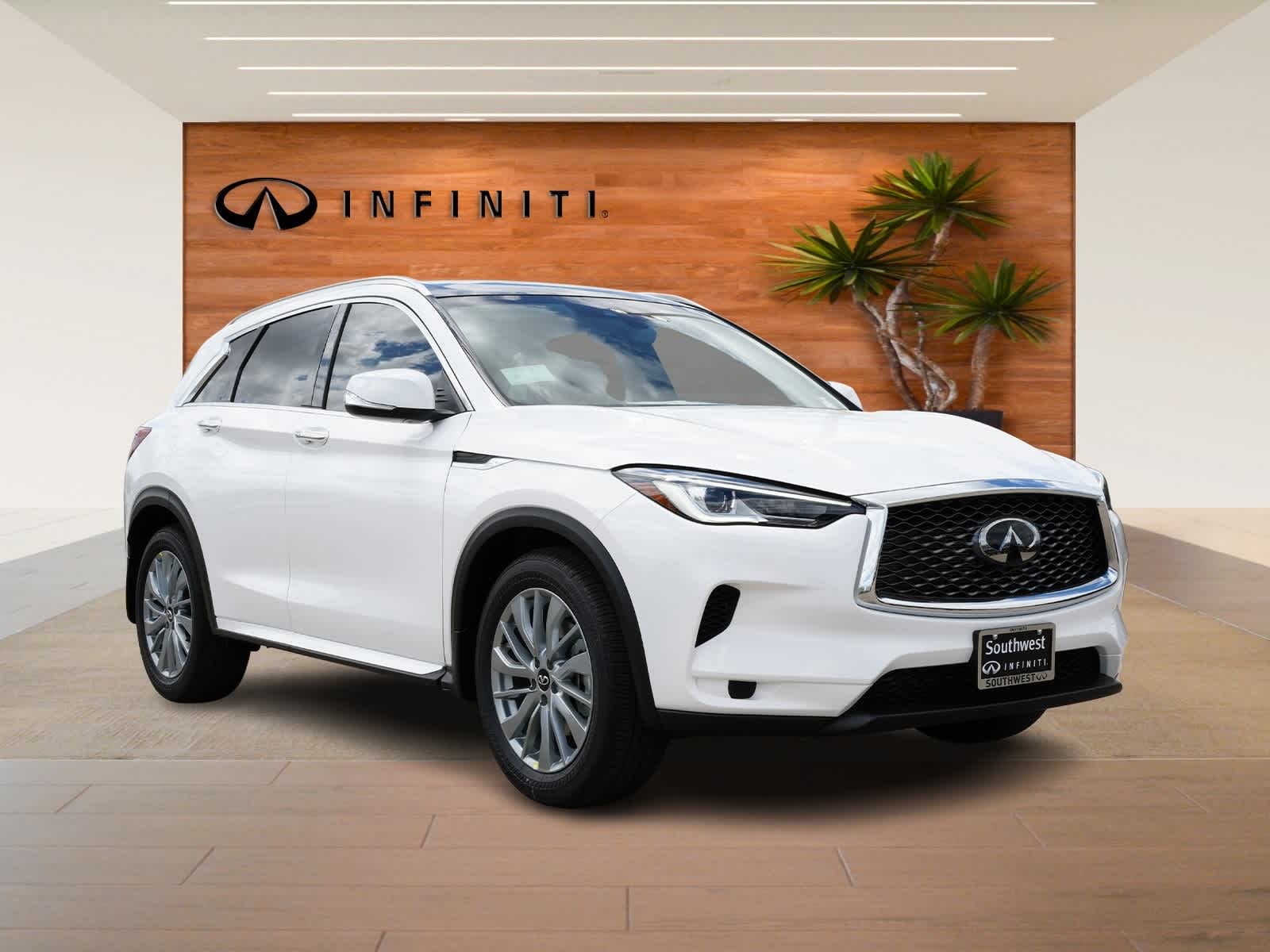 Thumbnail: 2025 INFINITI QX50 - 3