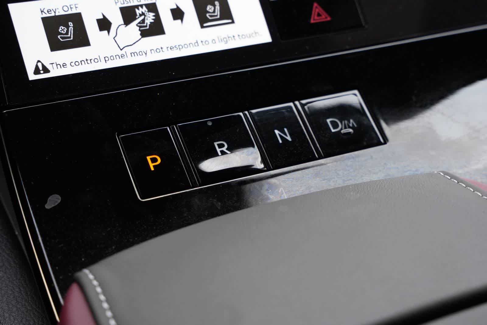 Thumbnail: 2026 INFINITI QX80 - 12