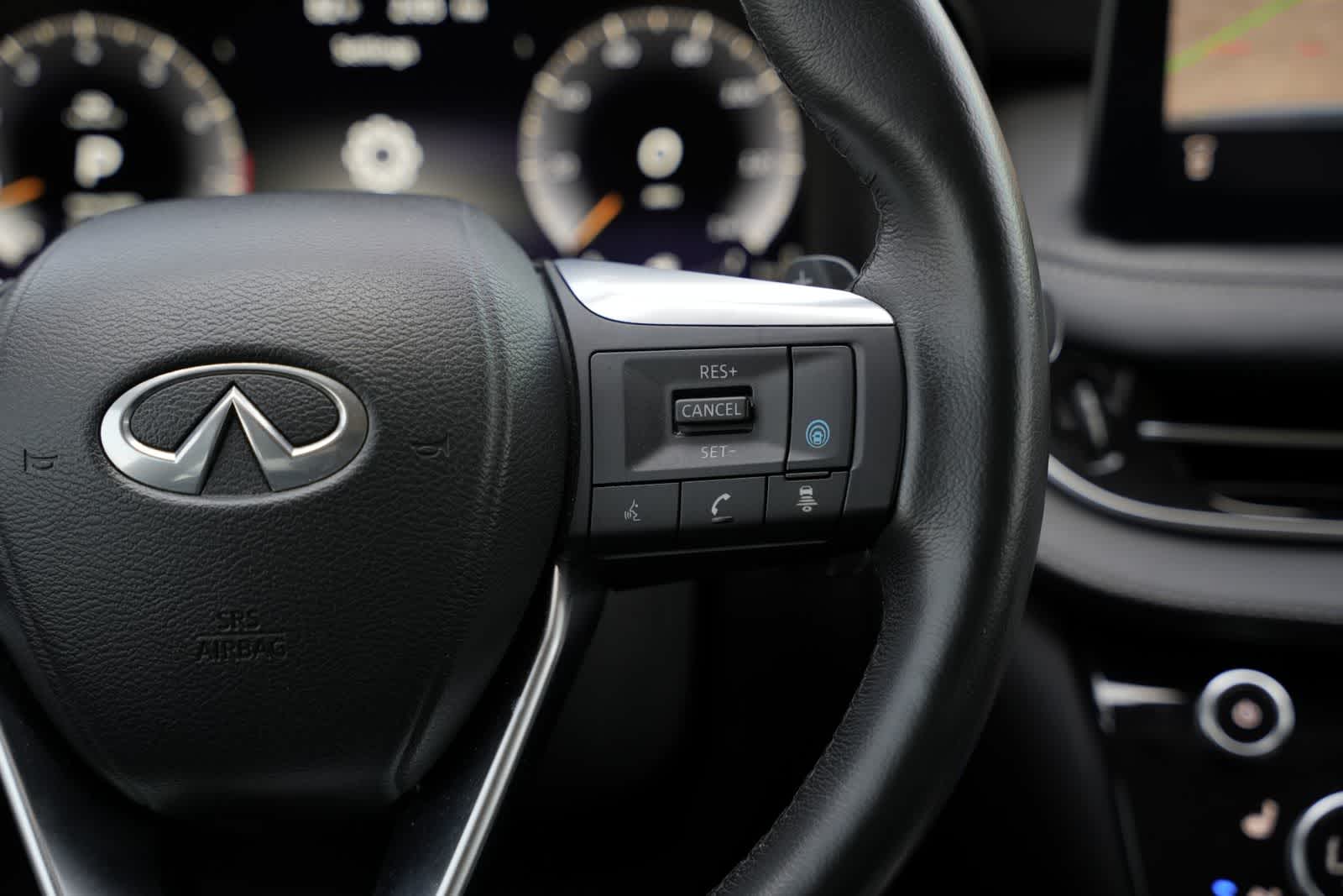 Thumbnail: 2023 INFINITI QX60 - 11