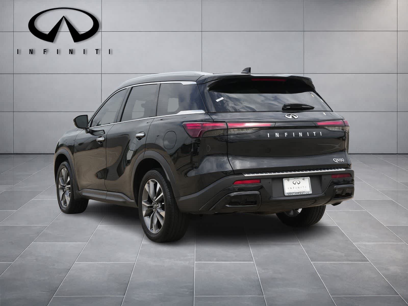 Thumbnail: 2023 INFINITI QX60 - 5