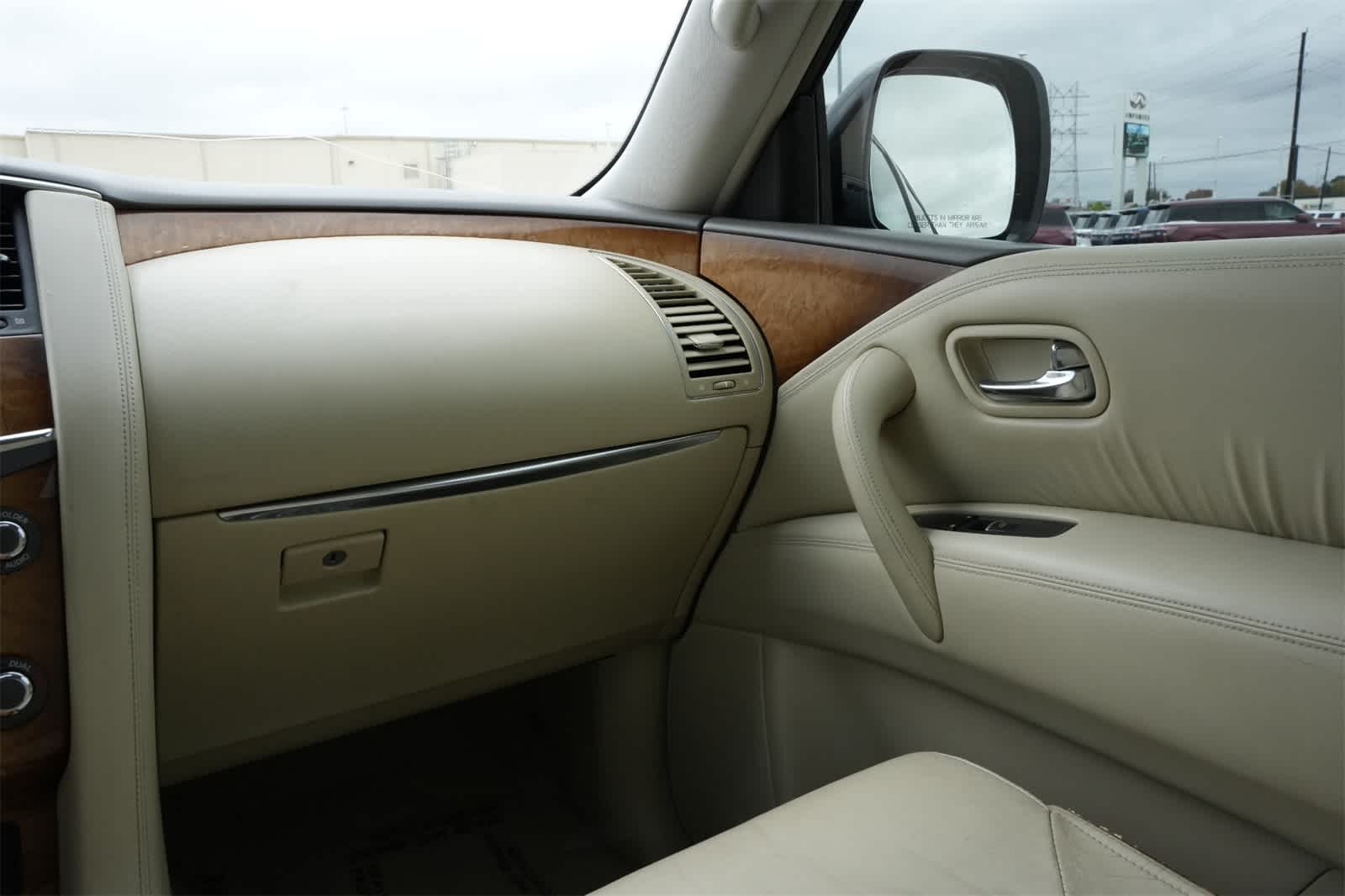 Thumbnail: 2014 INFINITI QX80 - 8