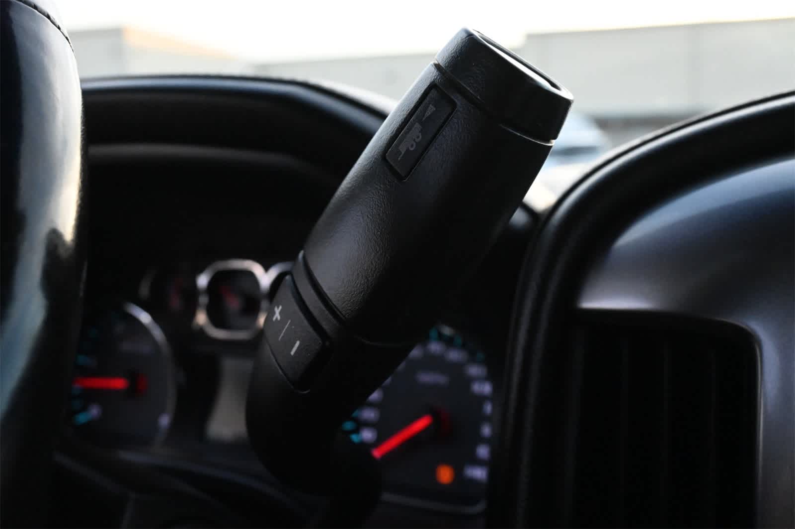 Thumbnail: 2019 Chevrolet Silverado 2500 - 13