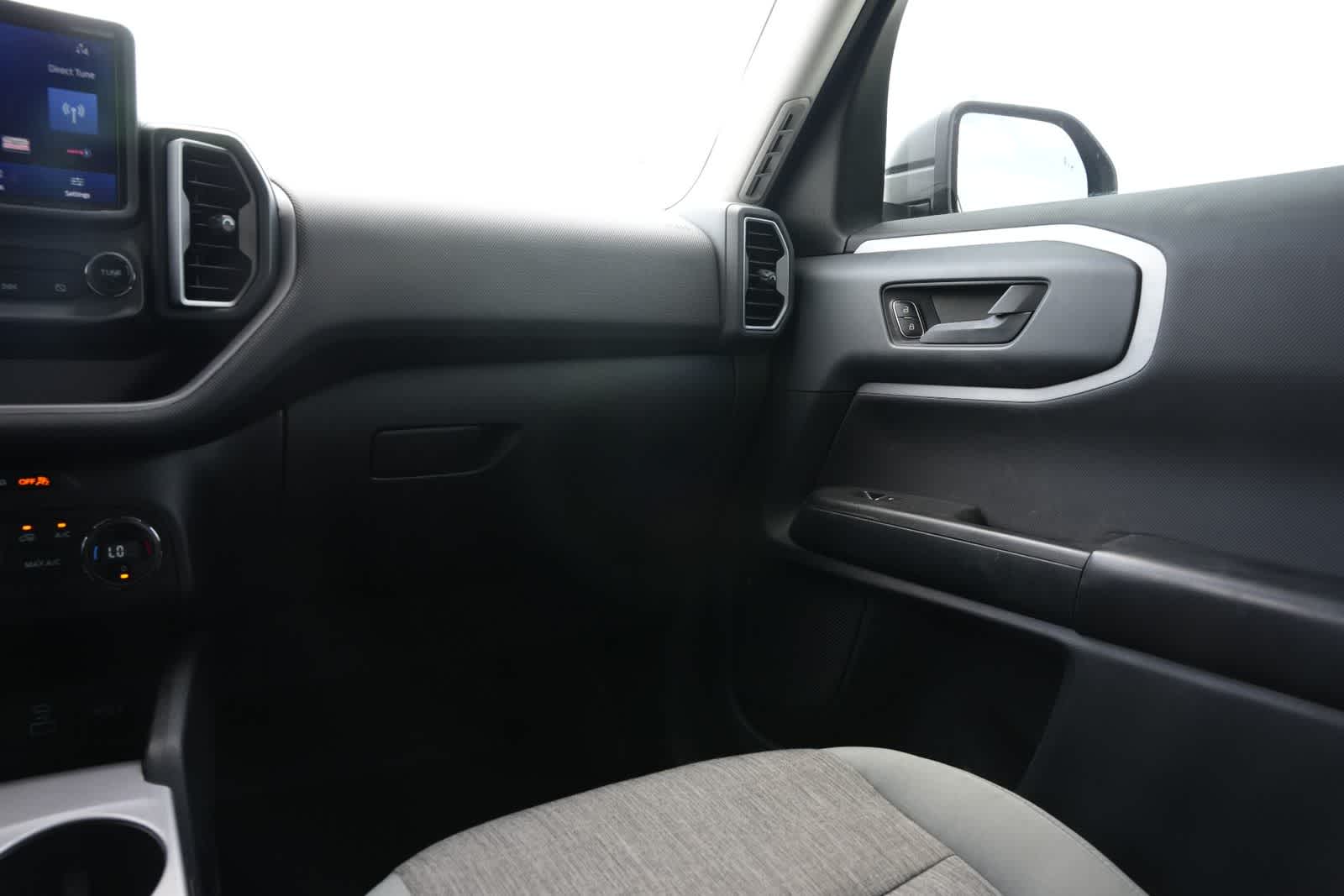 Thumbnail: 2021 Ford Bronco Sport - 8