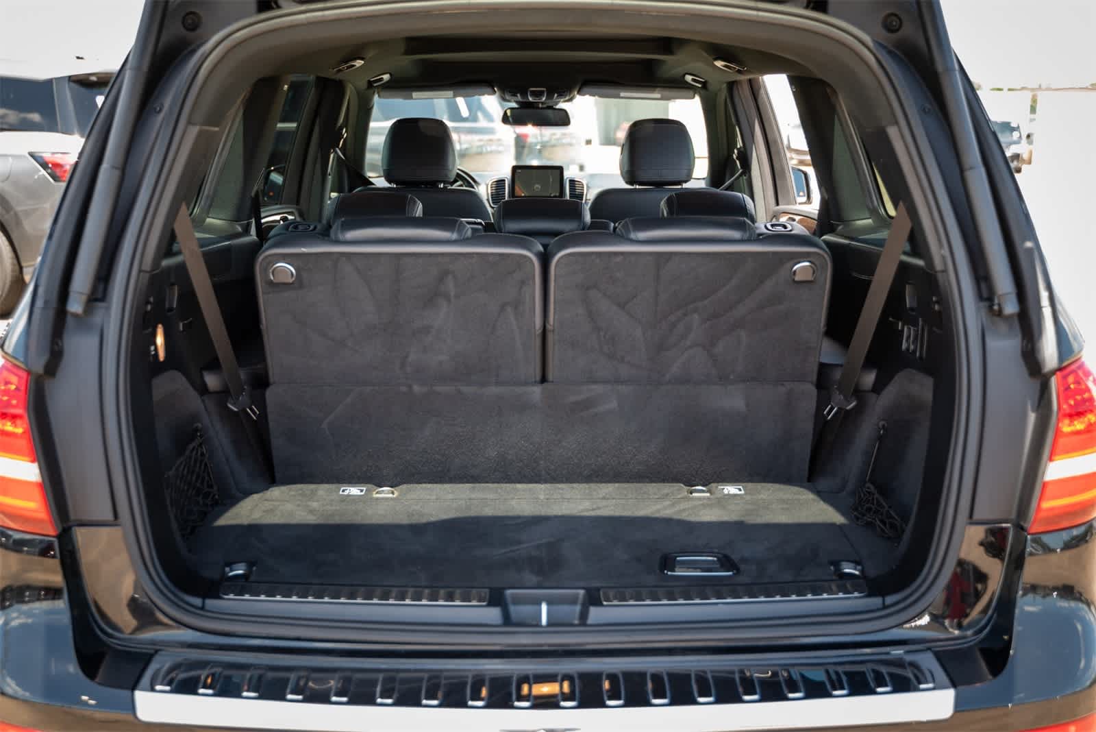 Thumbnail: 2019 Mercedes-Benz GLS - 22