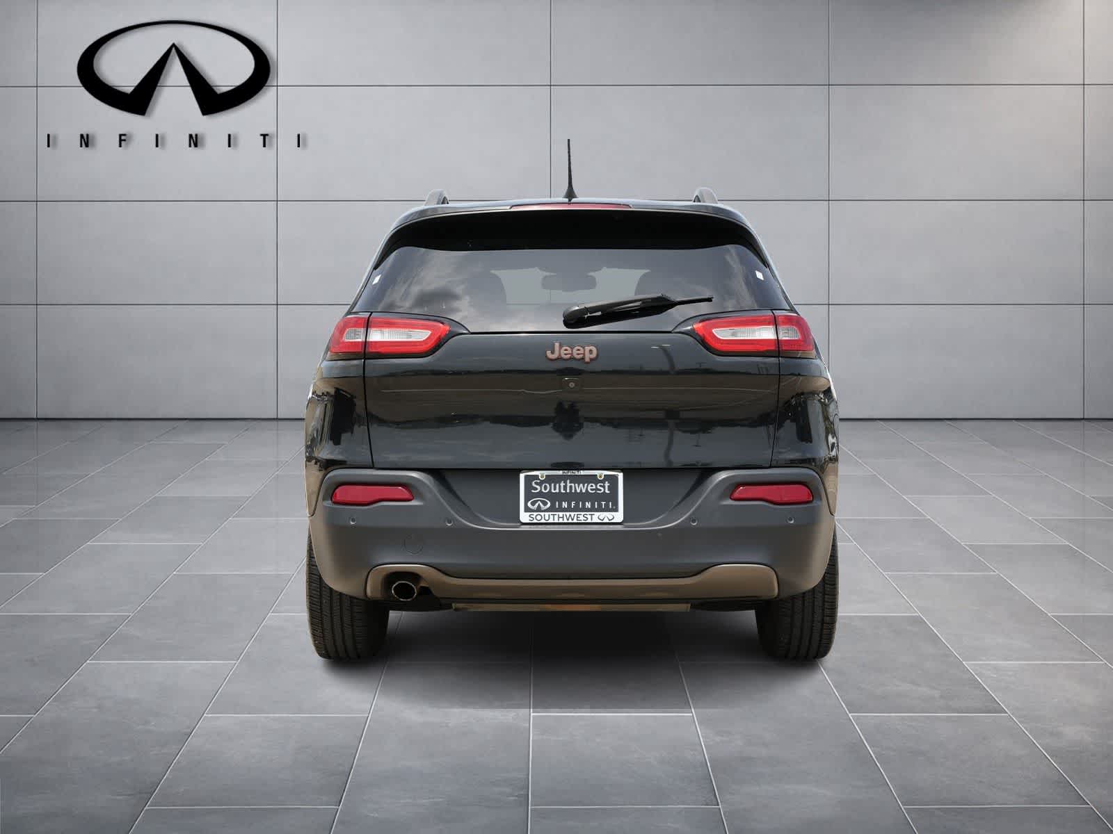 Thumbnail: 2016 Jeep Cherokee - 6