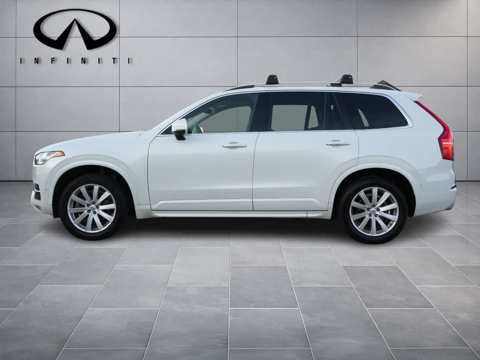 Thumbnail: 2016 Volvo XC90 - 4