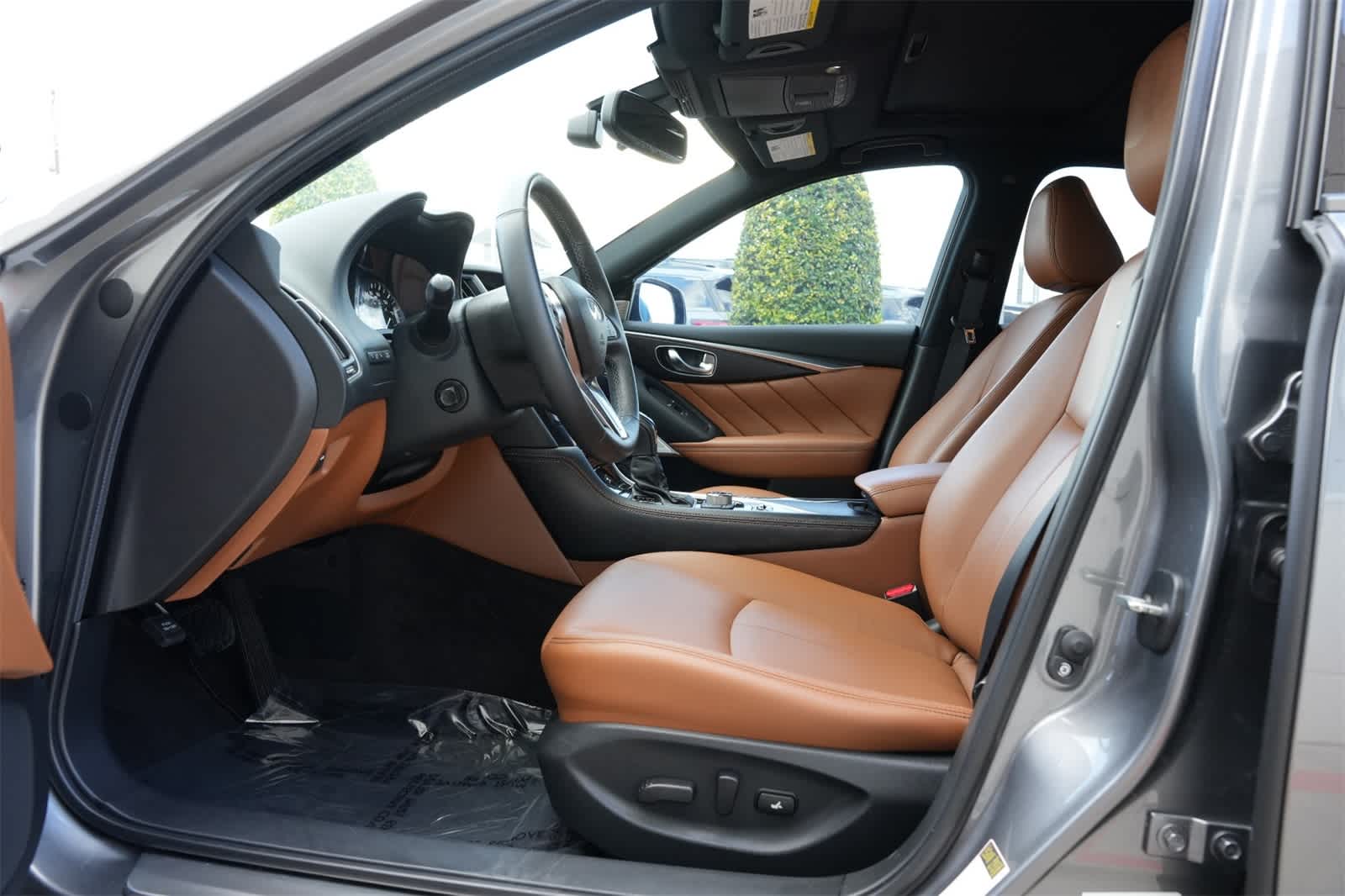 Thumbnail: 2023 INFINITI Q50 - 17