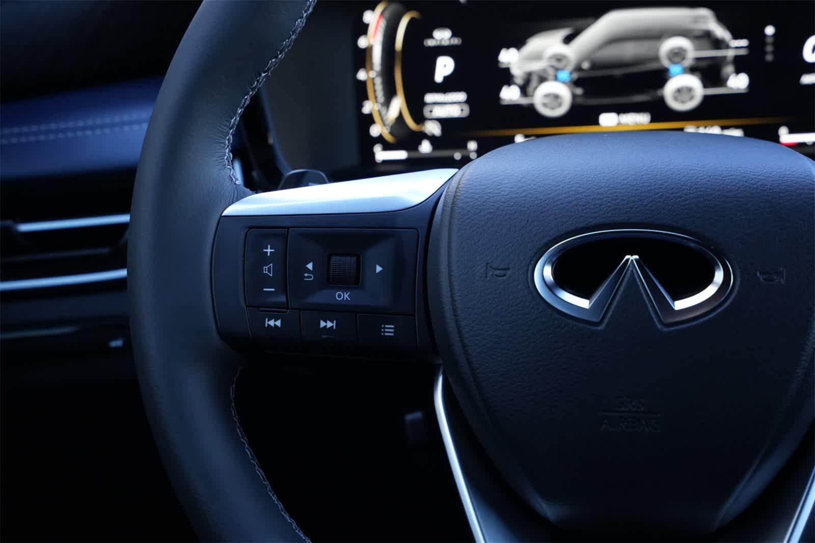 Thumbnail: 2026 INFINITI QX60 - 10