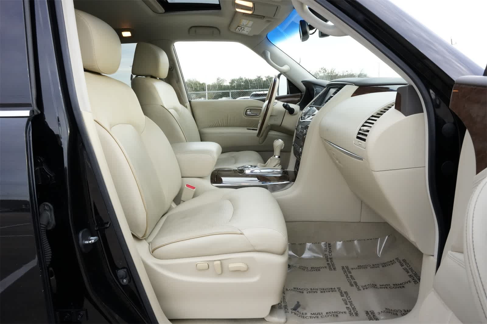 Thumbnail: 2016 INFINITI QX80 - 23