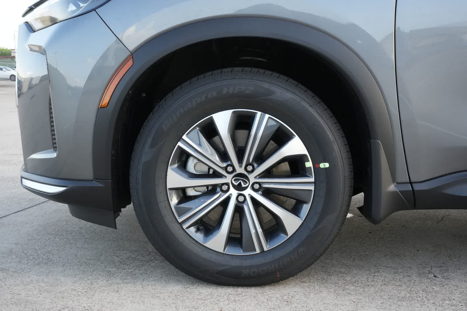 Thumbnail: 2026 INFINITI QX60 - 26