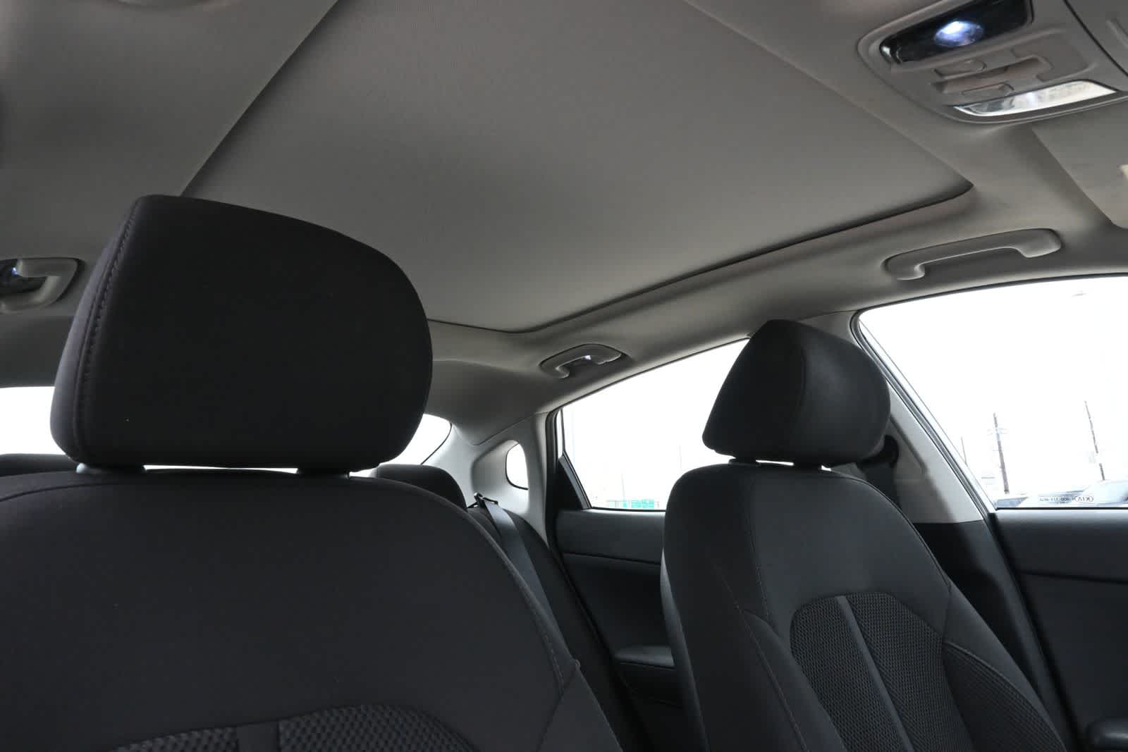 Thumbnail: 2019 Kia Optima - 25