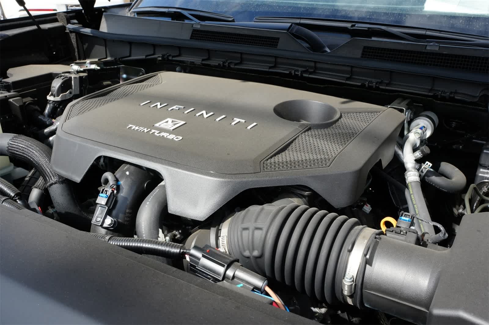 Thumbnail: 2025 INFINITI QX80 - 27