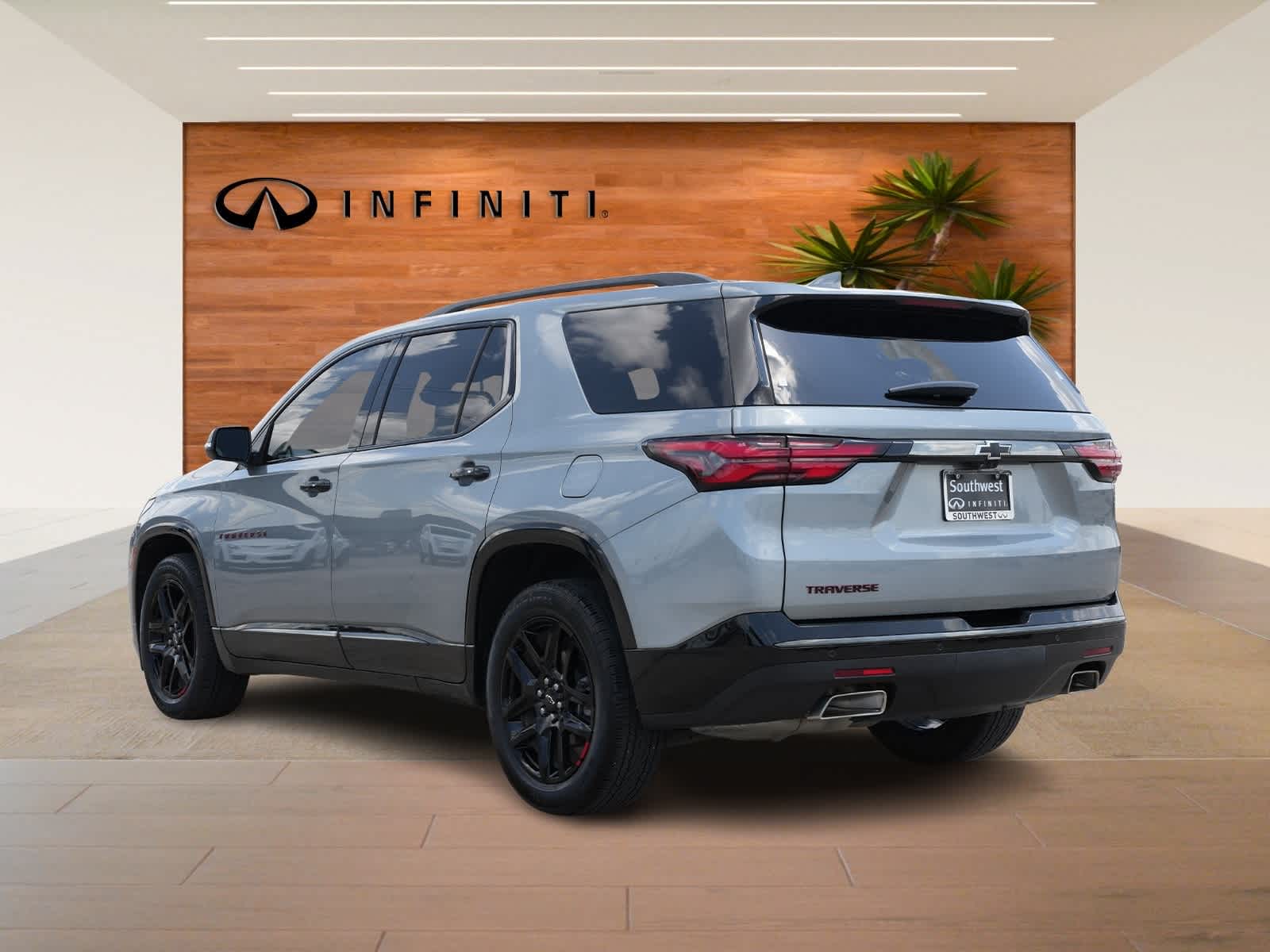 Thumbnail: 2023 Chevrolet Traverse - 5