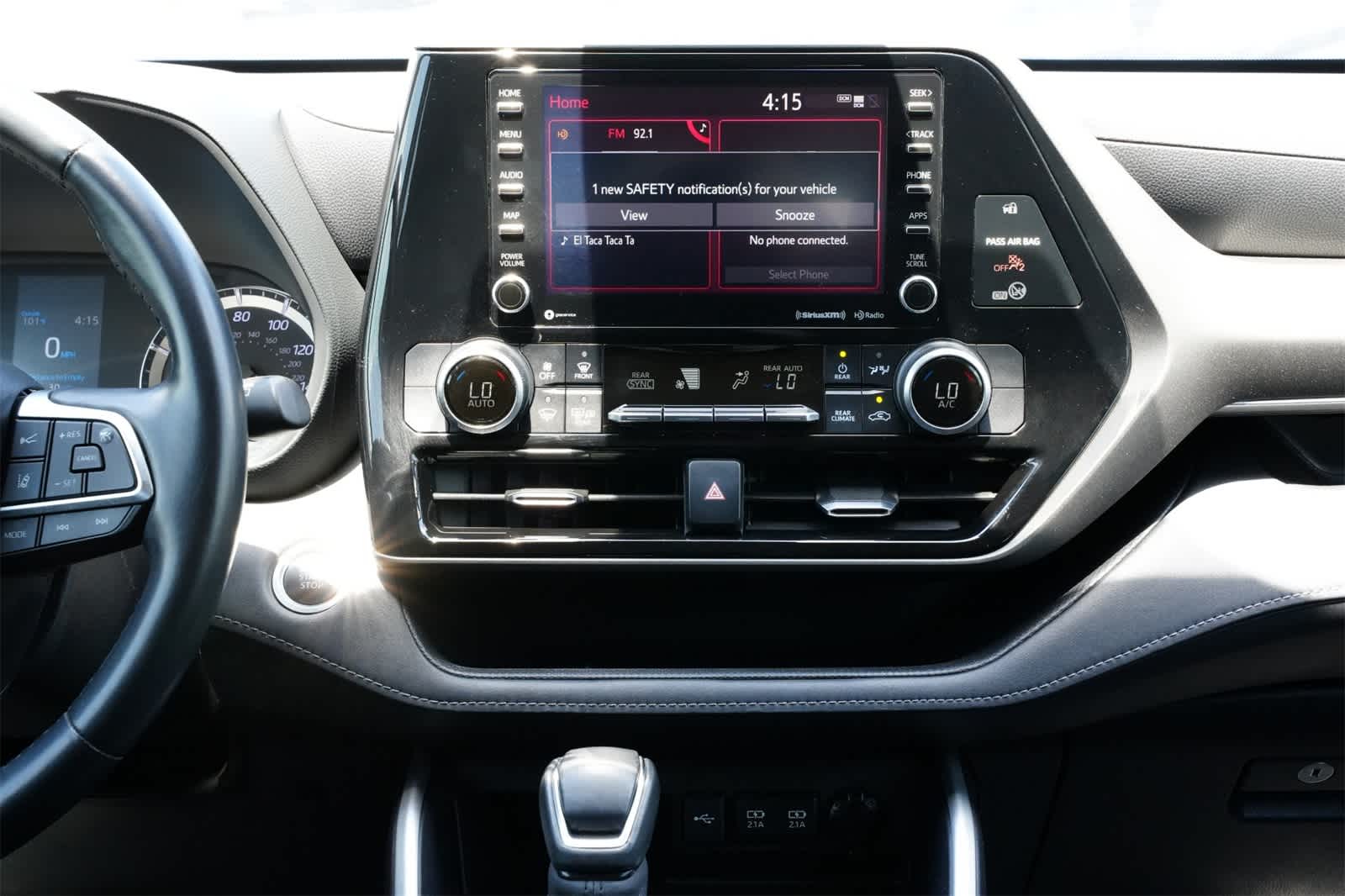 Thumbnail: 2020 Toyota Highlander - 13