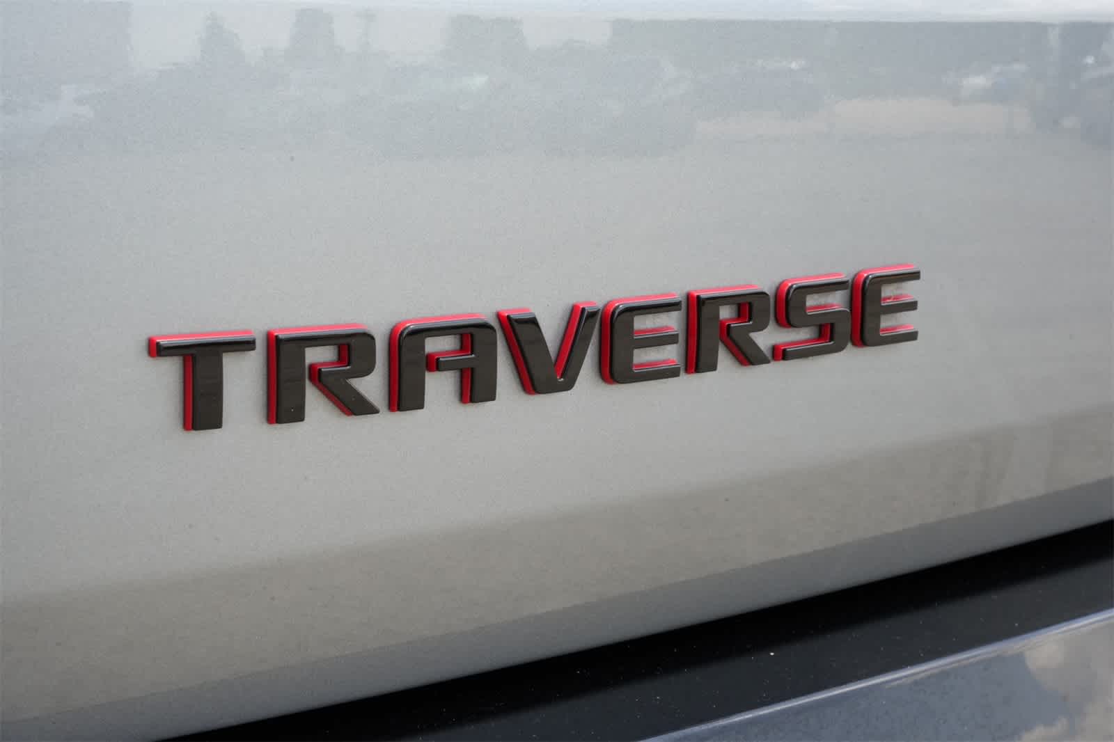 Thumbnail: 2023 Chevrolet Traverse - 20