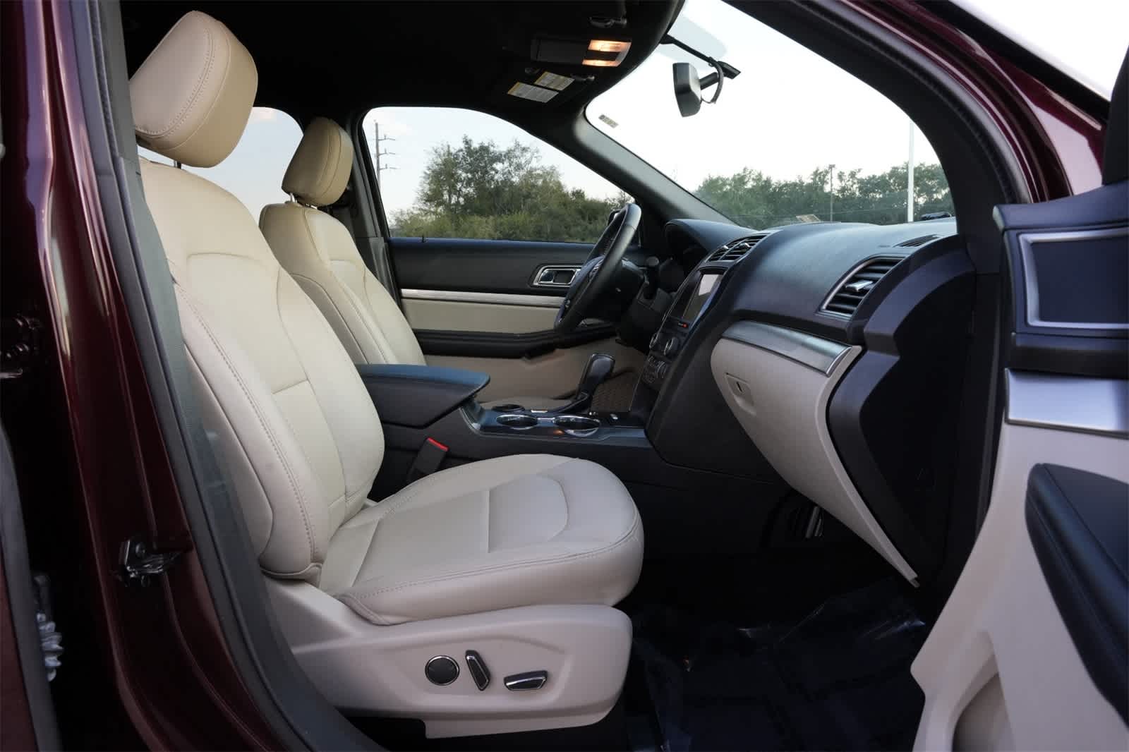 Thumbnail: 2018 Ford Explorer - 22