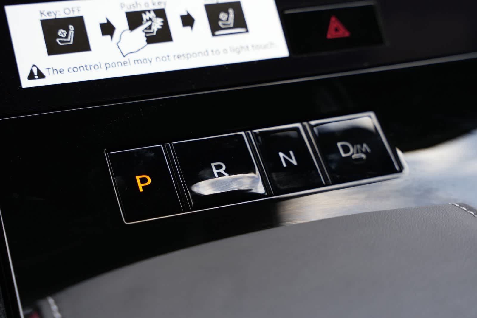 Thumbnail: 2026 INFINITI QX80 - 13