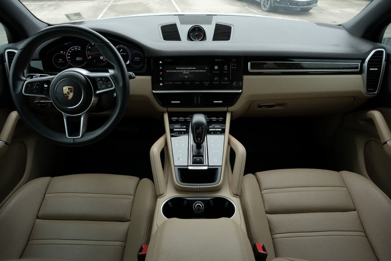 Thumbnail: 2023 Porsche Cayenne - 6