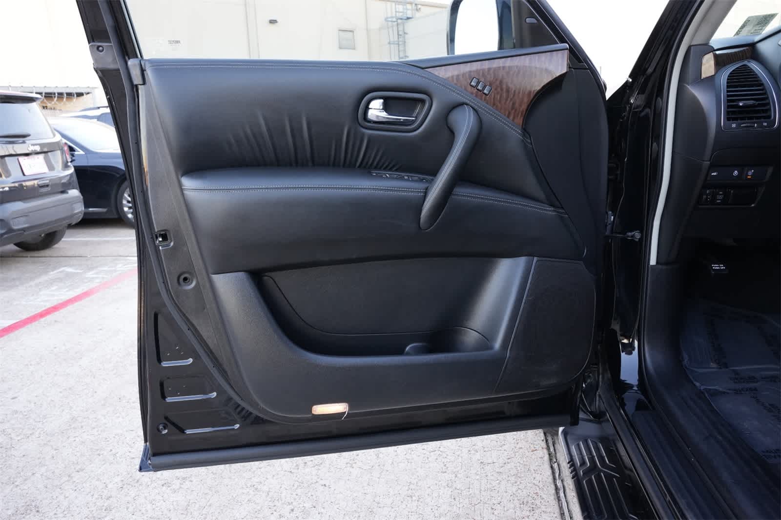 Thumbnail: 2018 Nissan Armada - 17