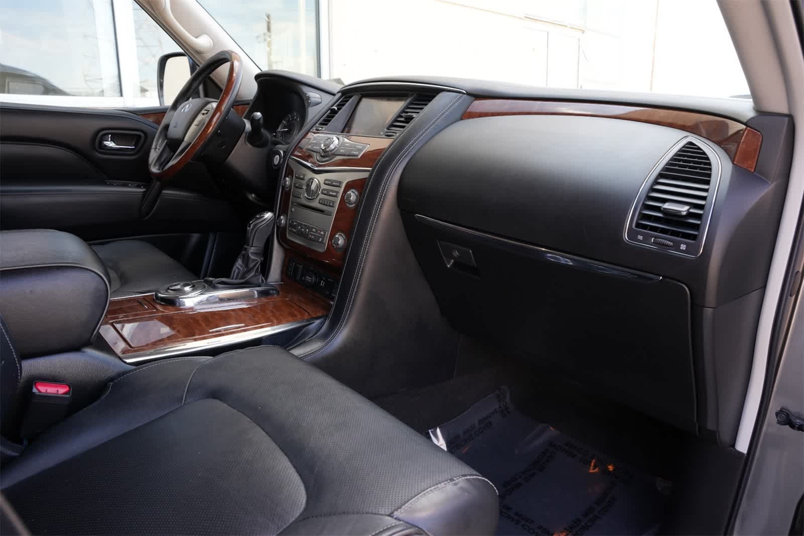 Thumbnail: 2019 INFINITI QX80 - 22