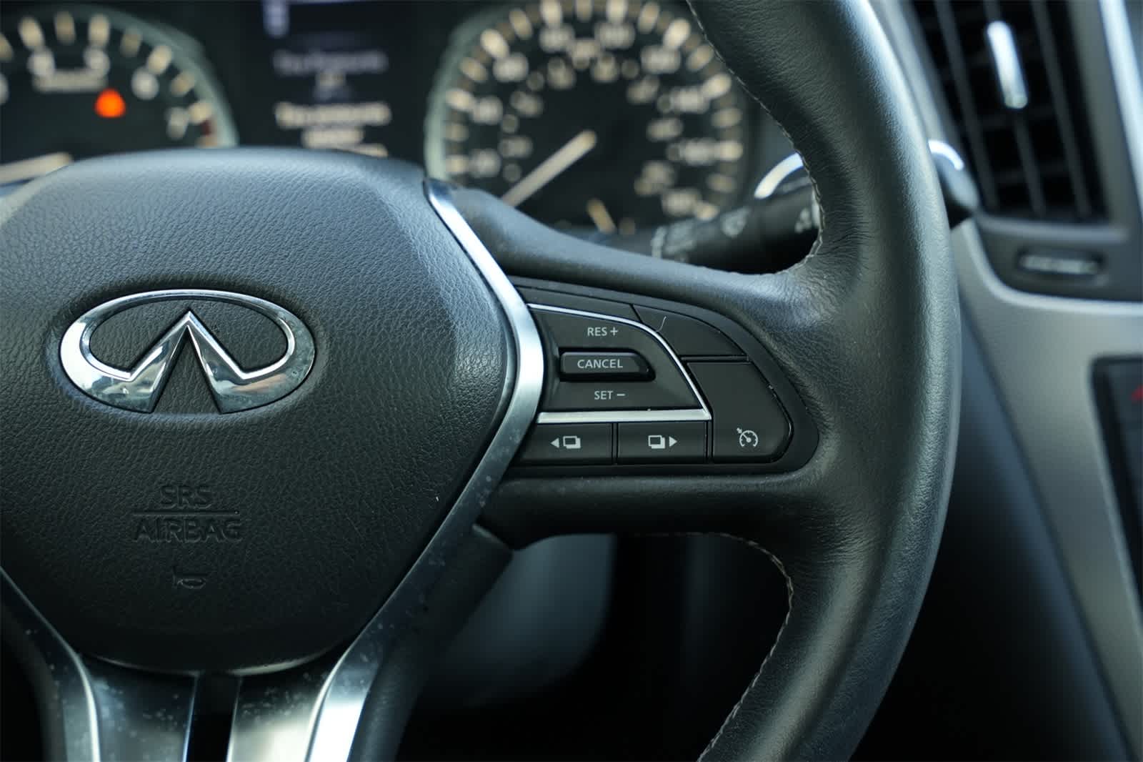 Thumbnail: 2019 INFINITI Q50 - 11