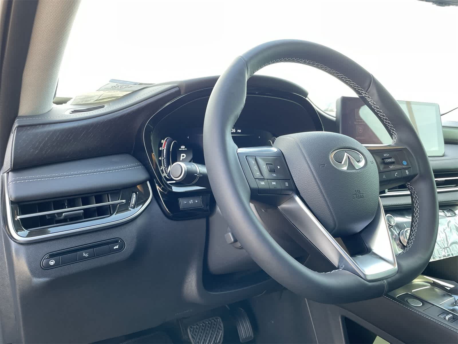 Thumbnail: 2025 INFINITI QX60 - 16