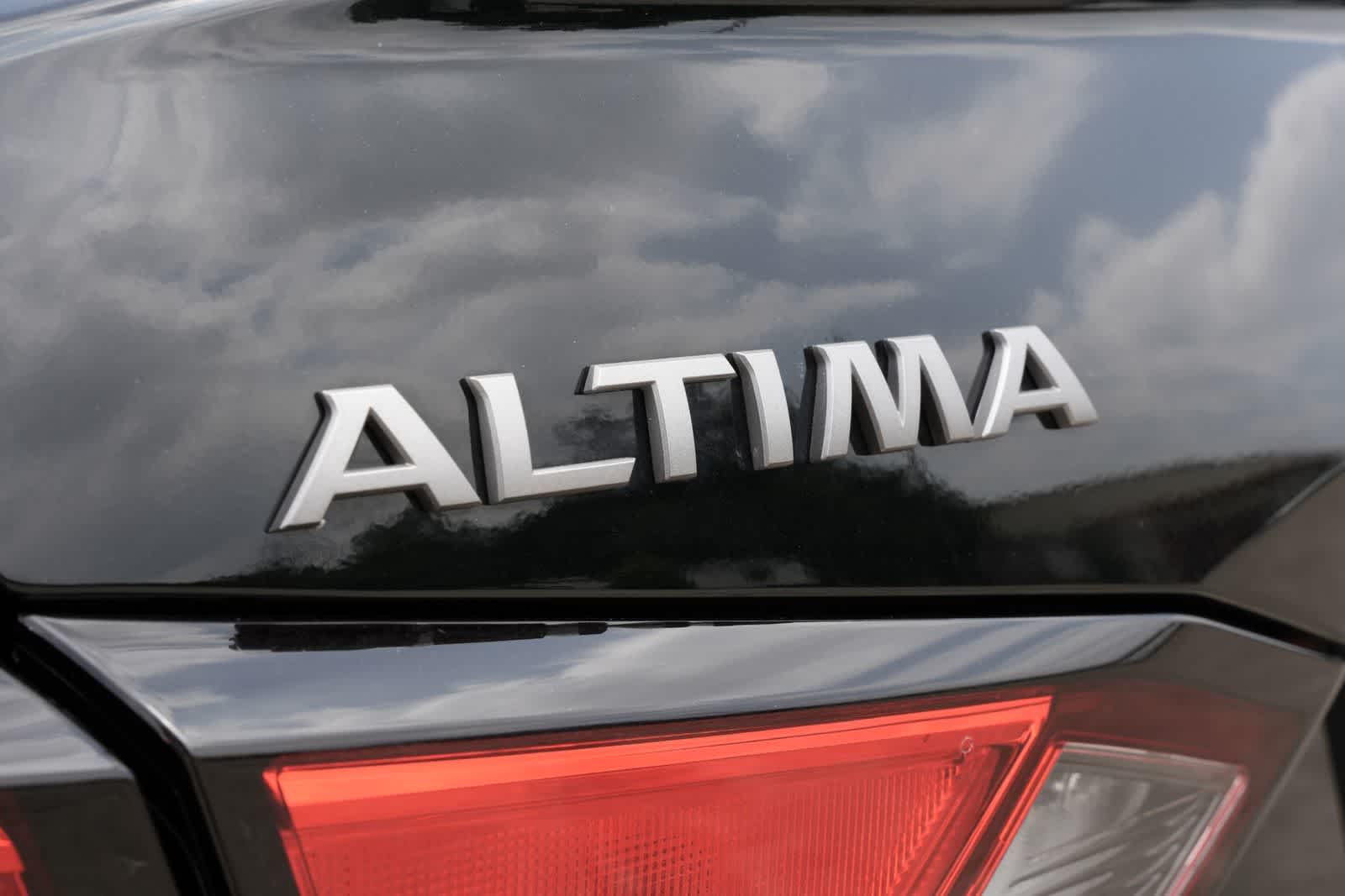 Thumbnail: 2025 Nissan Altima - 19
