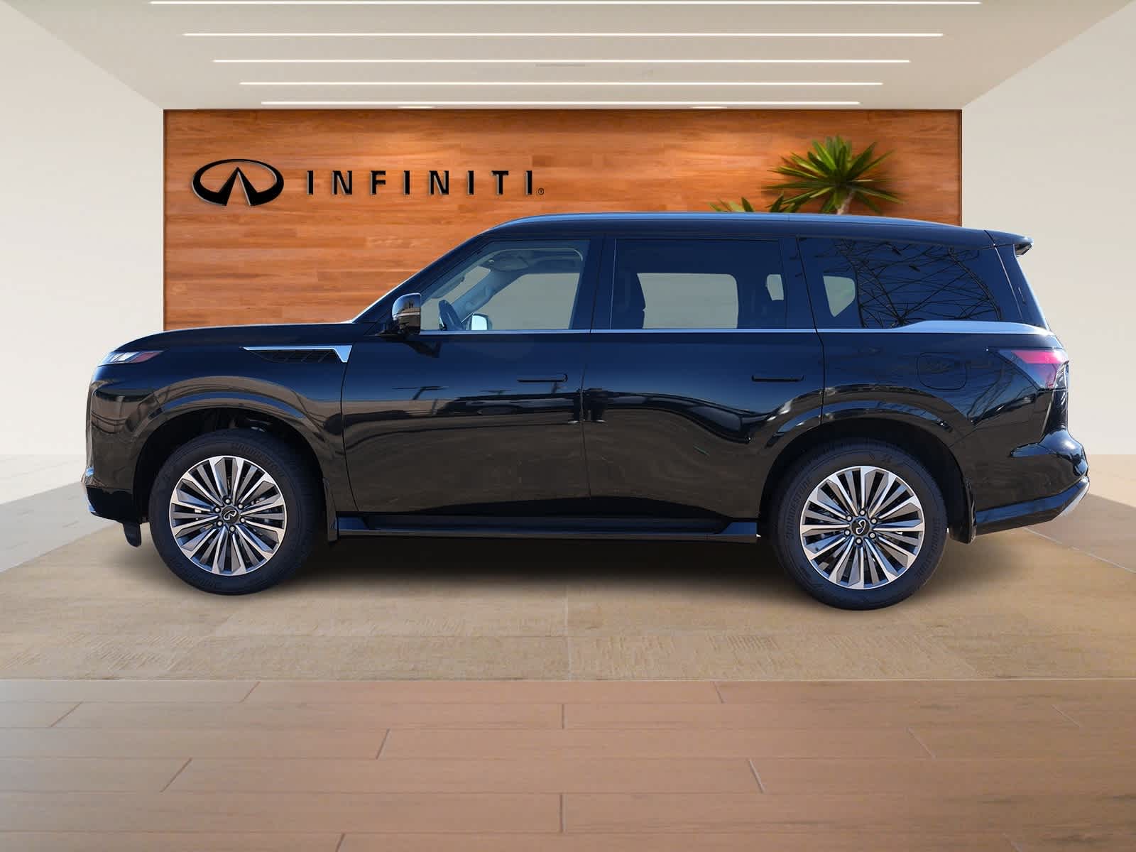 Thumbnail: 2025 INFINITI QX80 - 4